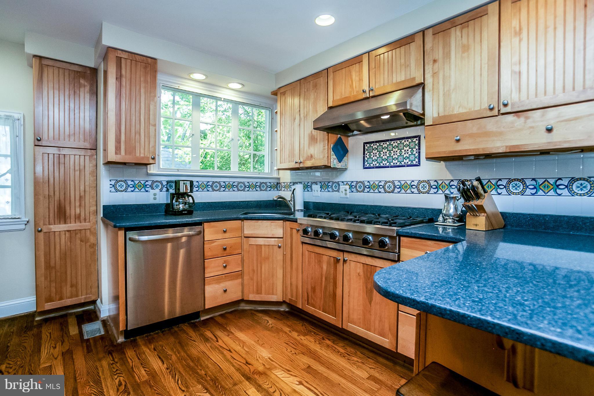 GREATER HOMELAND HISTORIC DISTRICT - Residential