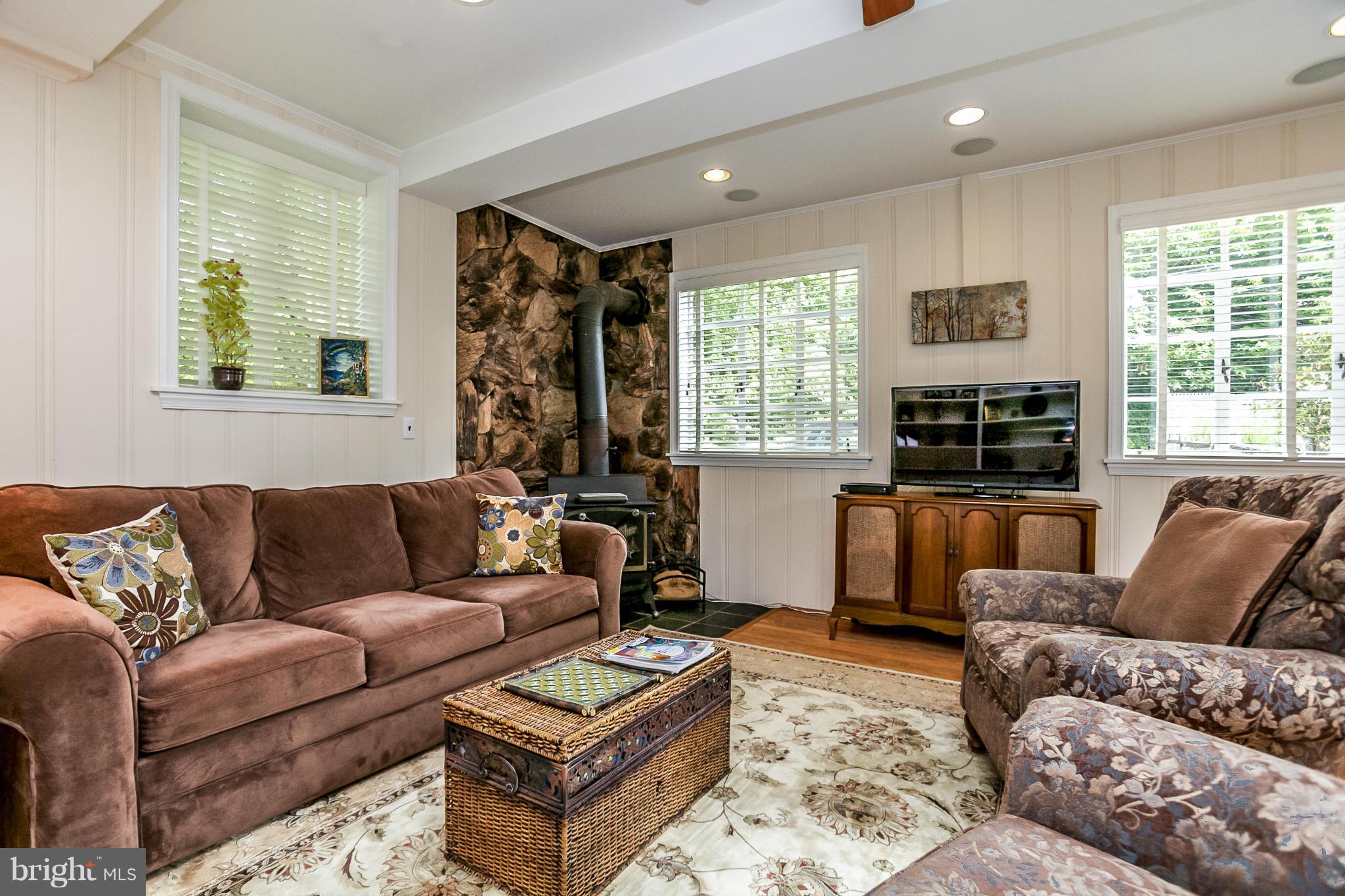 GREATER HOMELAND HISTORIC DISTRICT - Residential