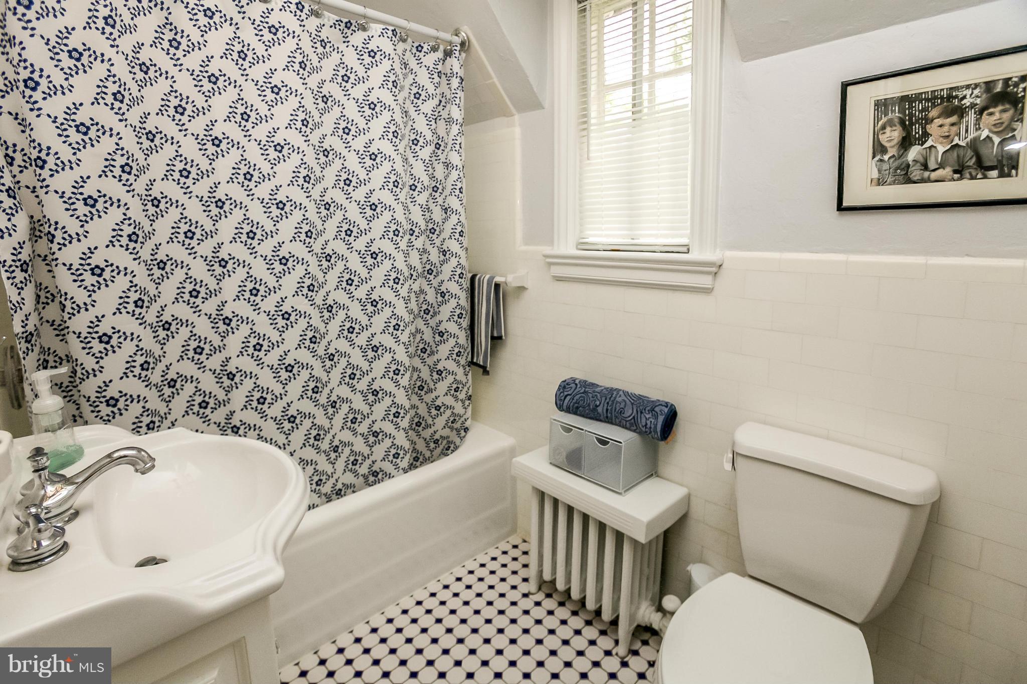 GREATER HOMELAND HISTORIC DISTRICT - Residential