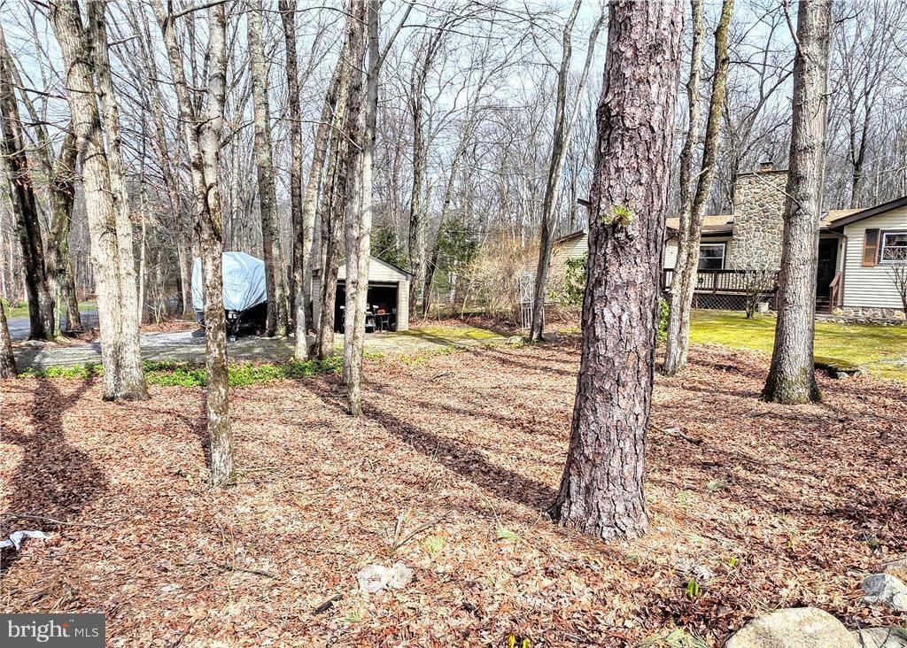 BELTZVILLE LAKE ESTATES - Residential