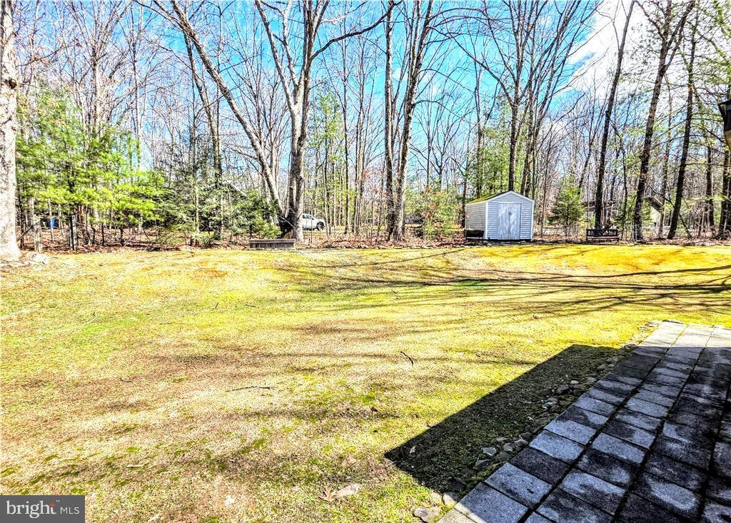 BELTZVILLE LAKE ESTATES - Residential