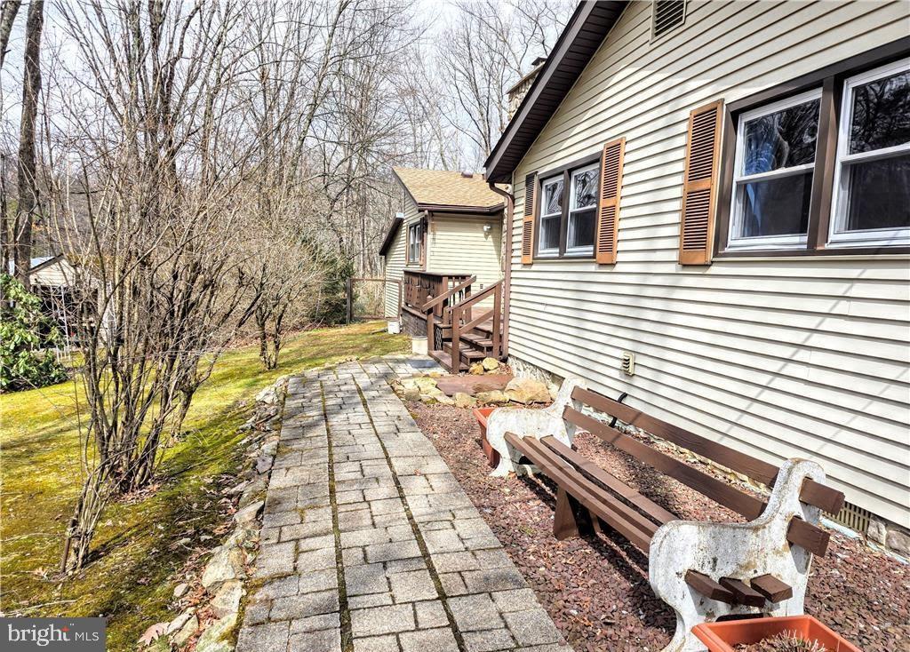 BELTZVILLE LAKE ESTATES - Residential