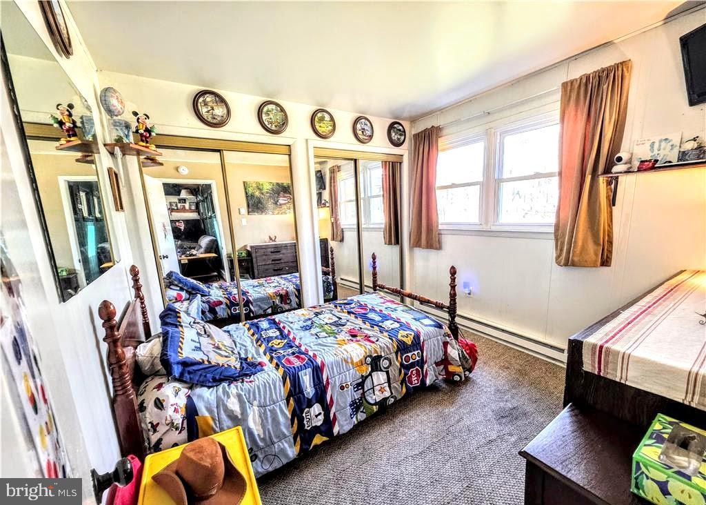 BELTZVILLE LAKE ESTATES - Residential