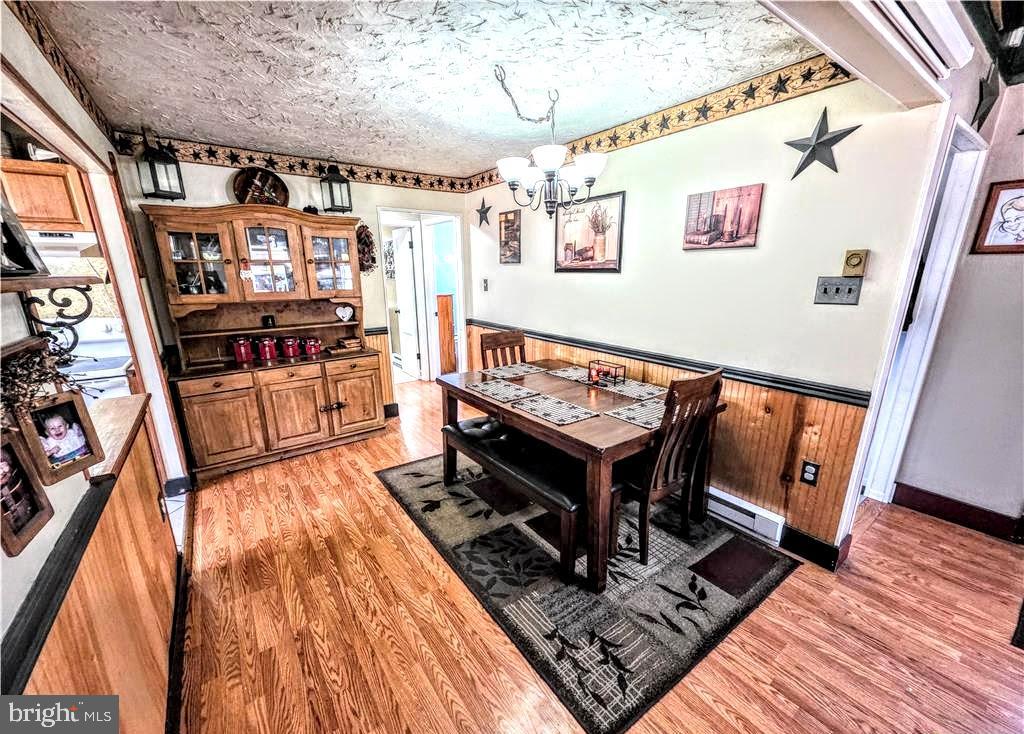 BELTZVILLE LAKE ESTATES - Residential