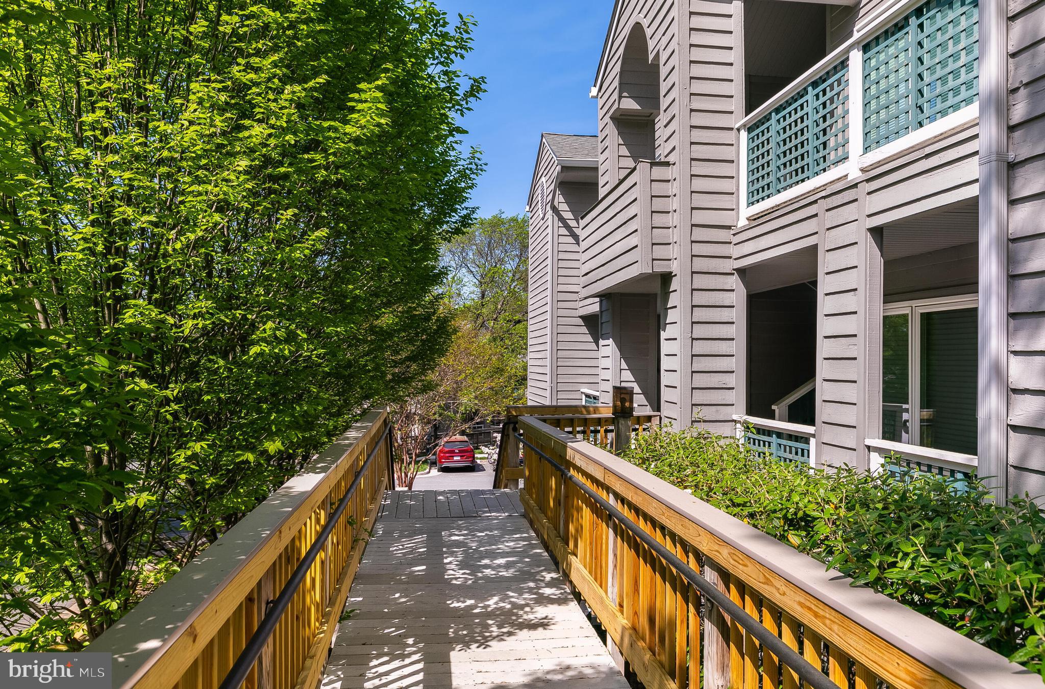 SUMMERRIDGE - Residential