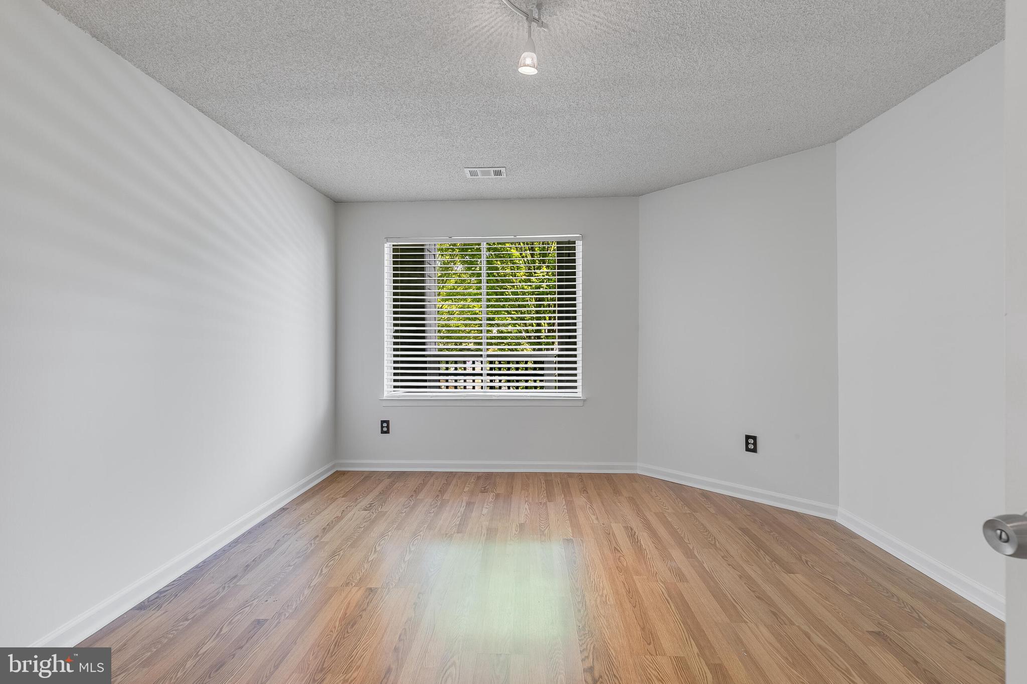 SUMMERRIDGE - Residential