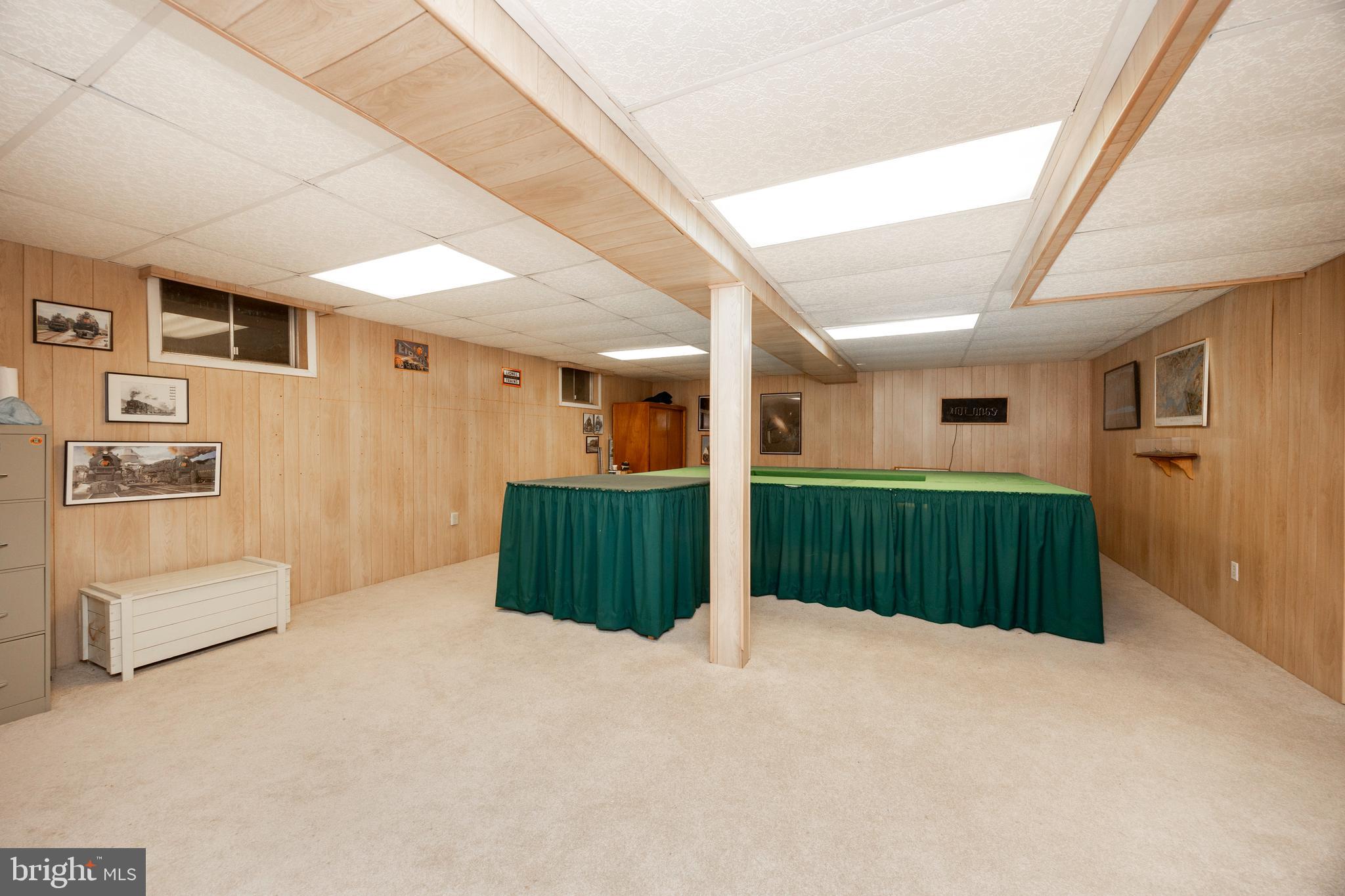 DAYLESFORD LAKE - Residential