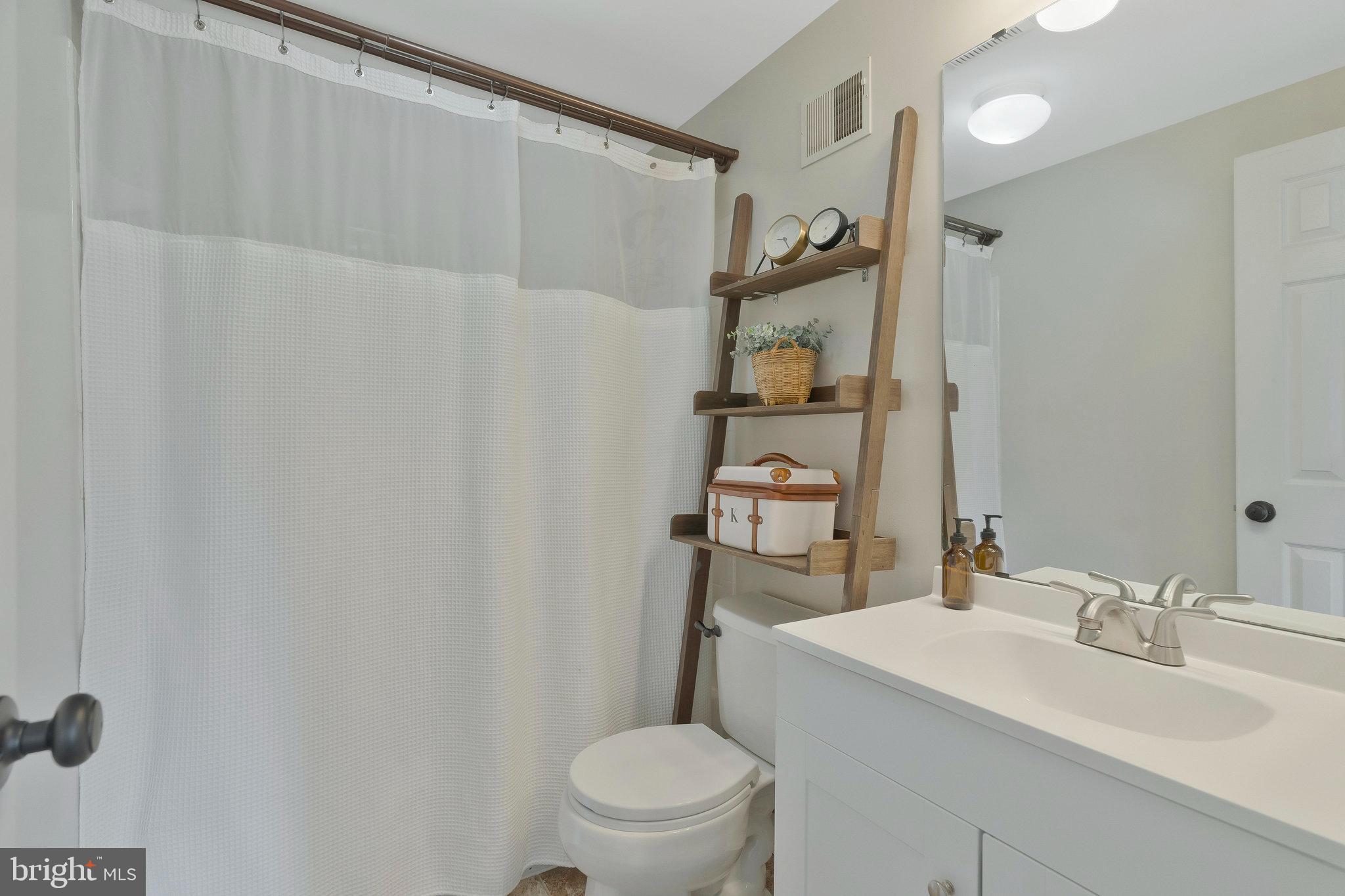 OLD STERLING - Residential