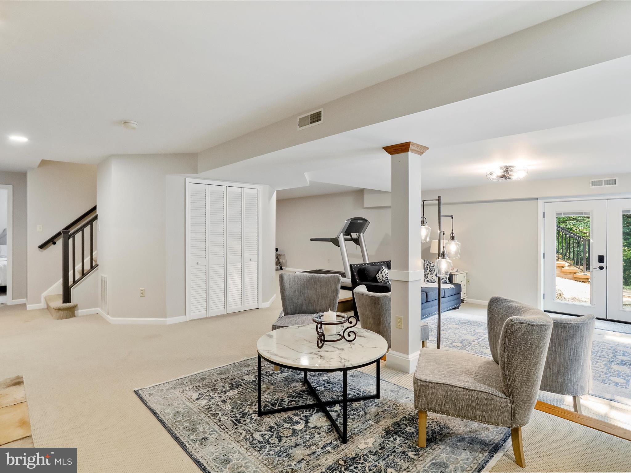 SOUTH HILLS - Residential