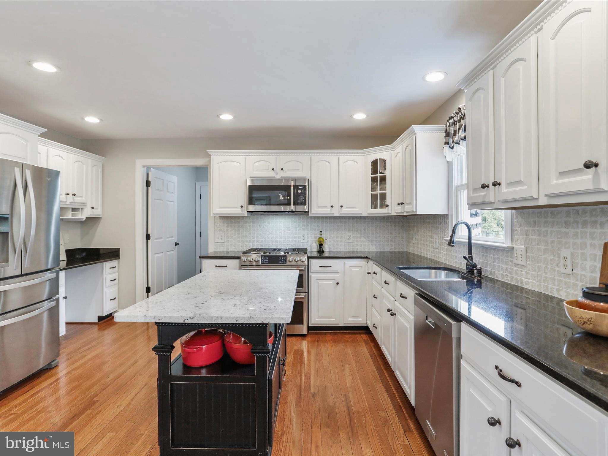 SOUTH HILLS - Residential