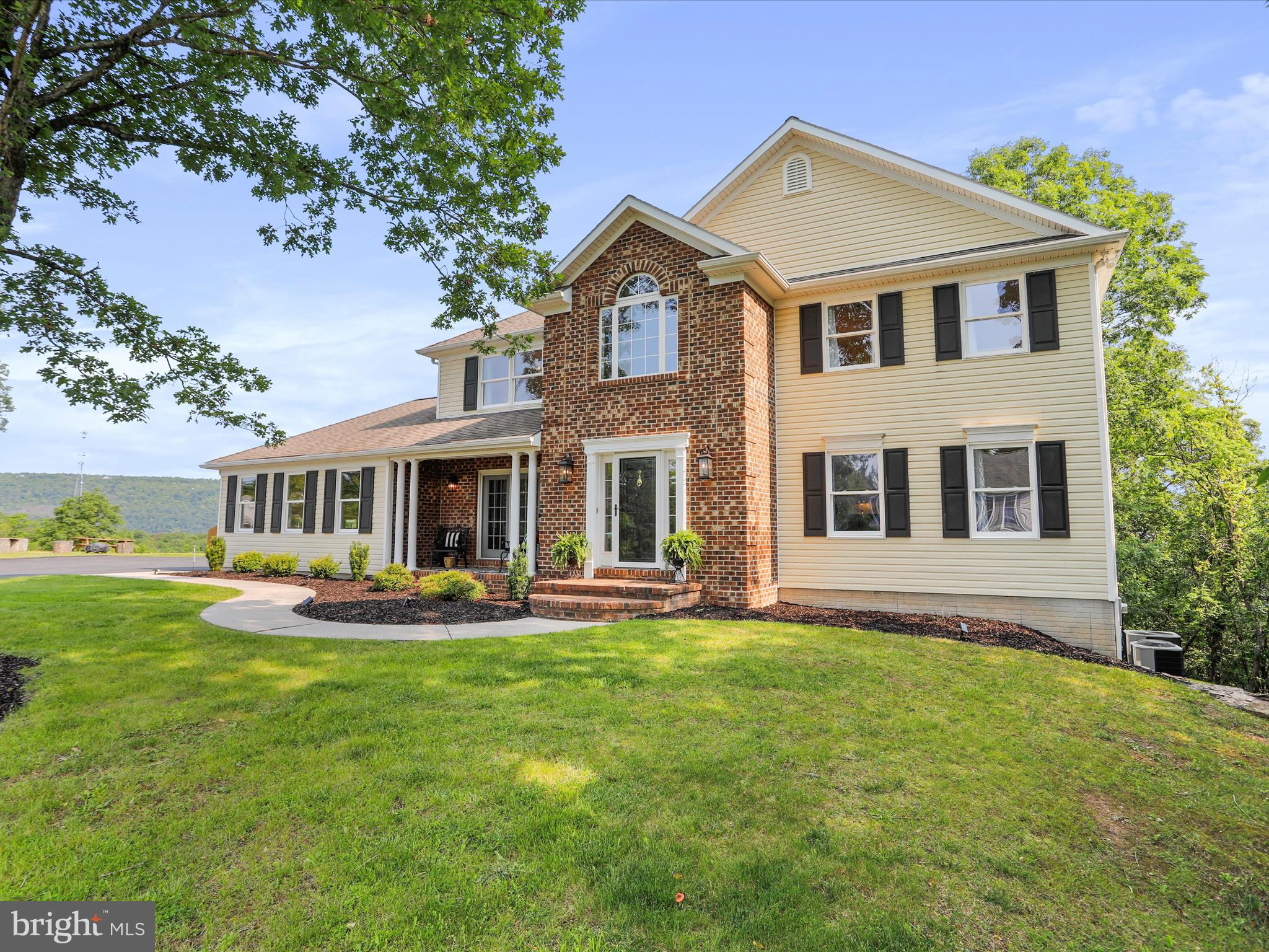 11 MILLER LANE