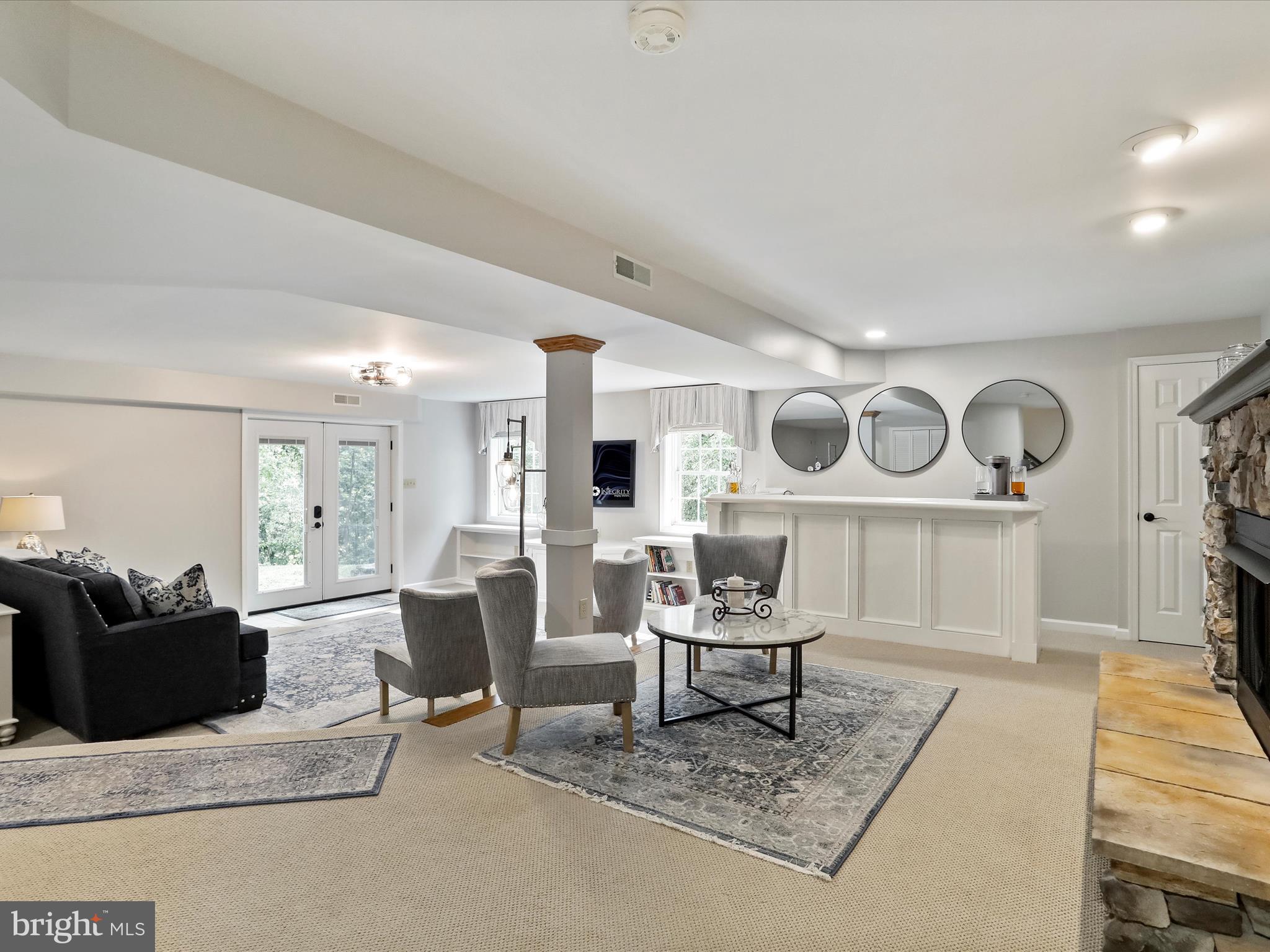 SOUTH HILLS - Residential