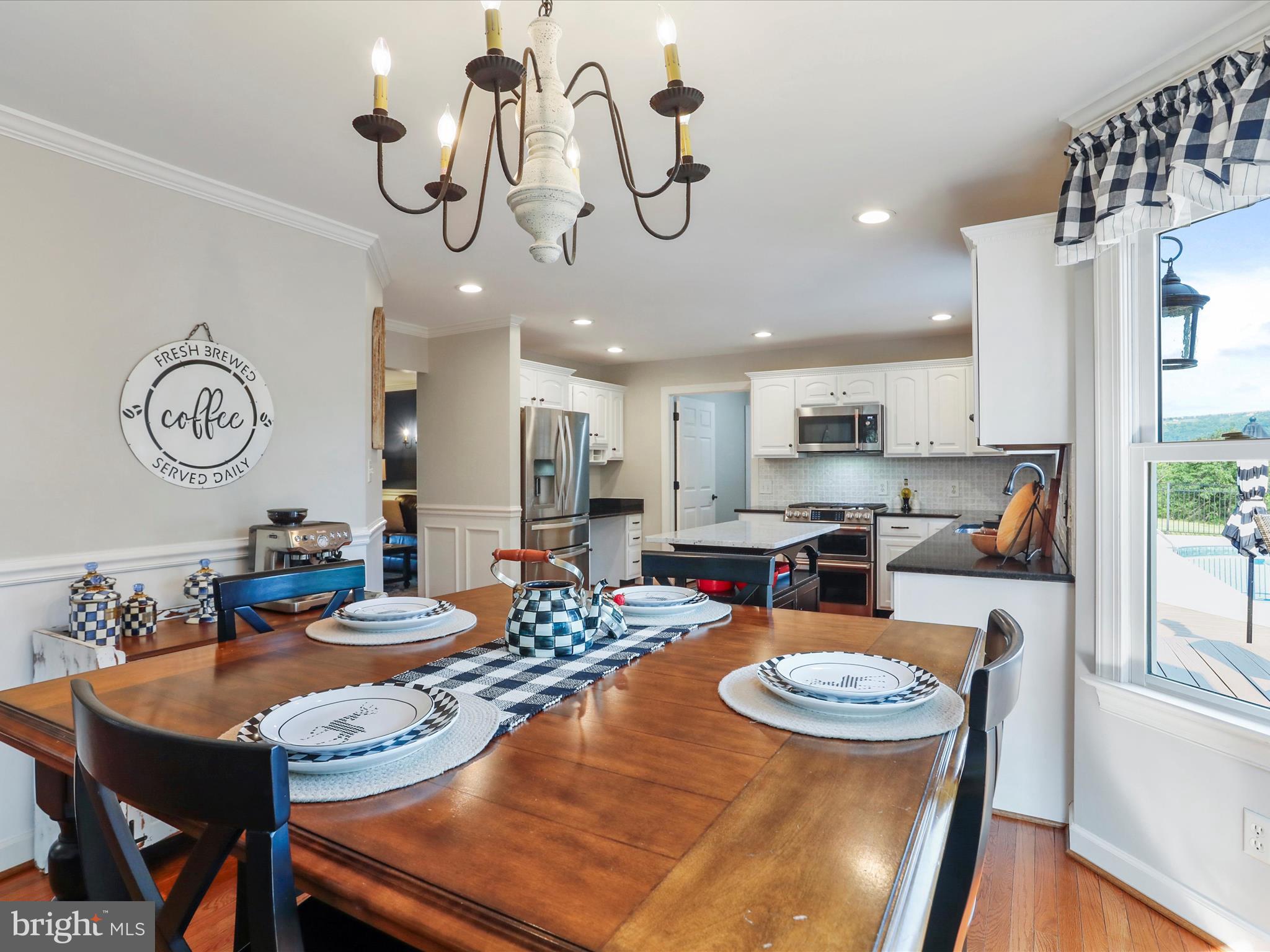 SOUTH HILLS - Residential