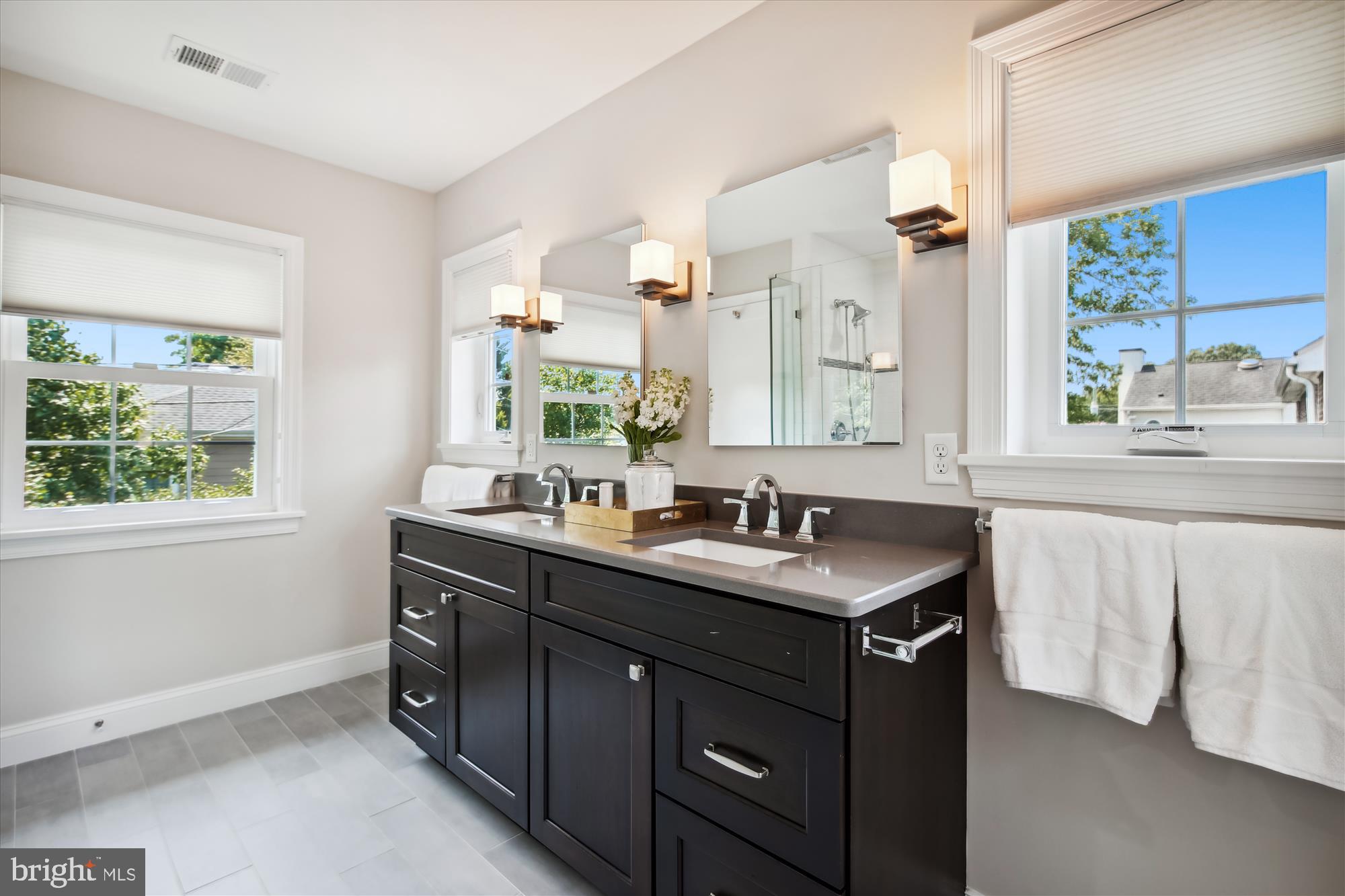 NORTH RIDGE - Residential