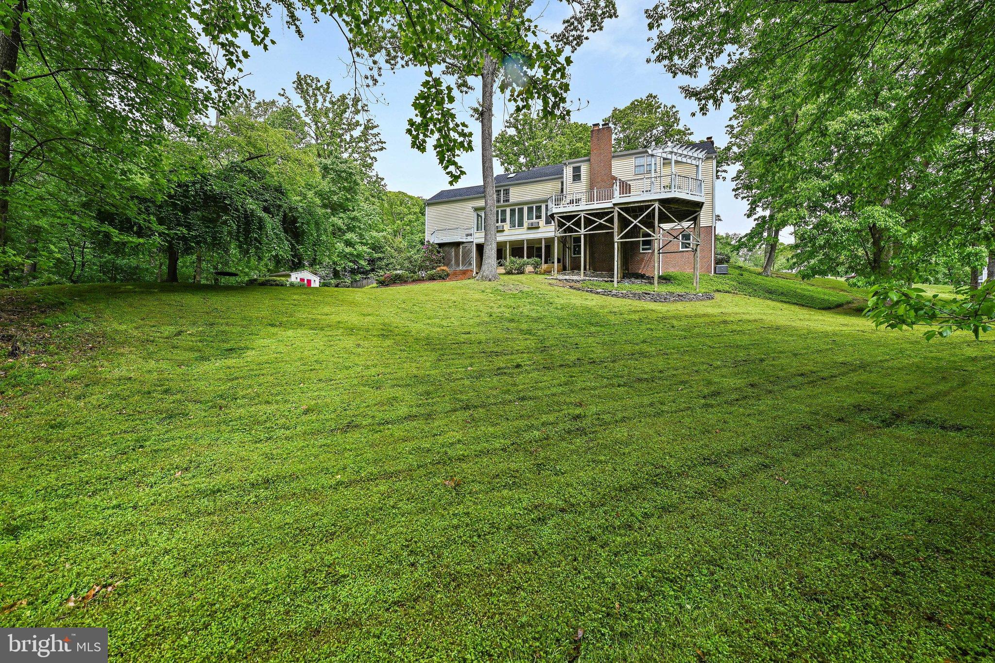 HIGHVIEW THREE - Residential