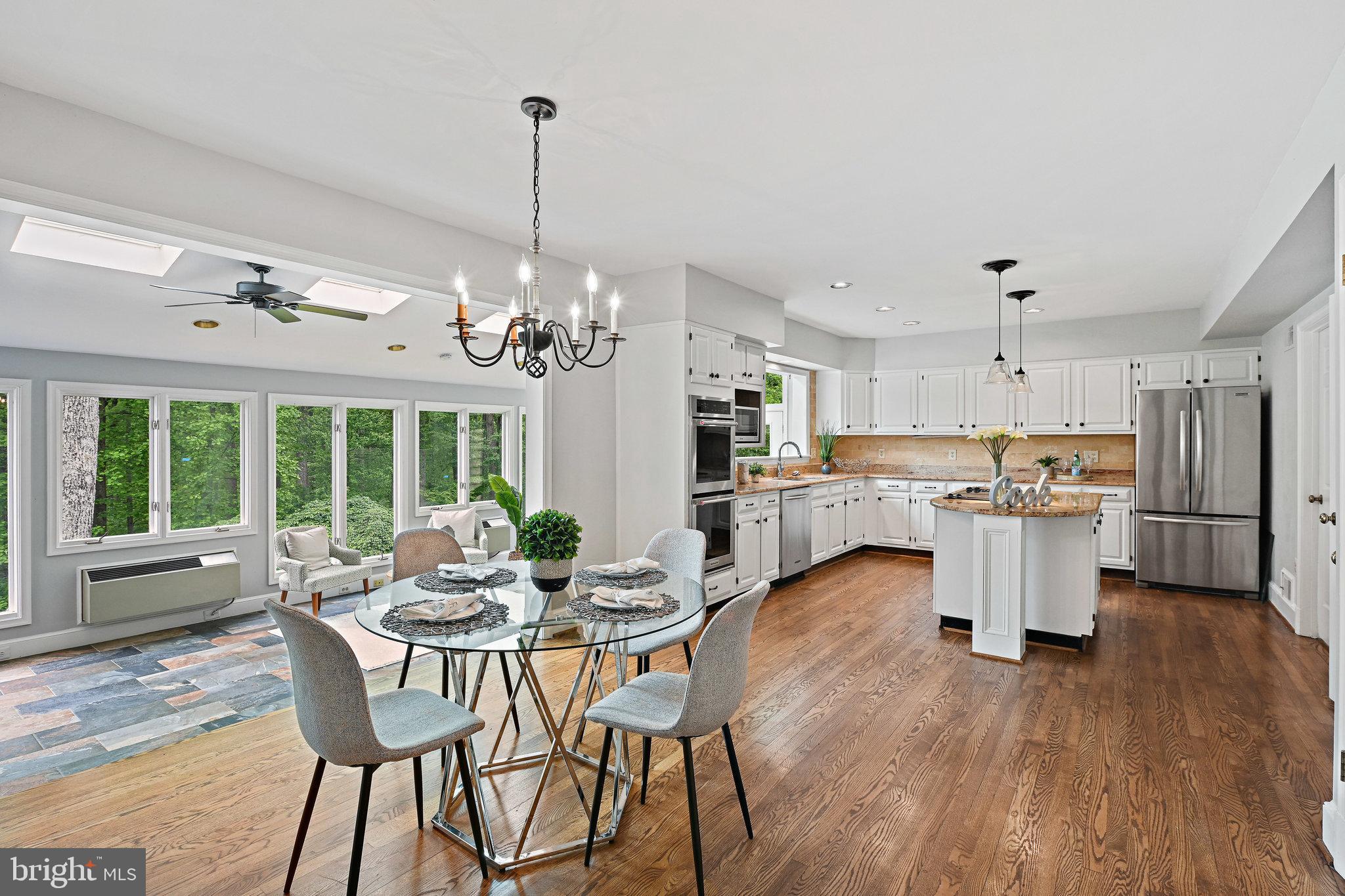 HIGHVIEW THREE - Residential