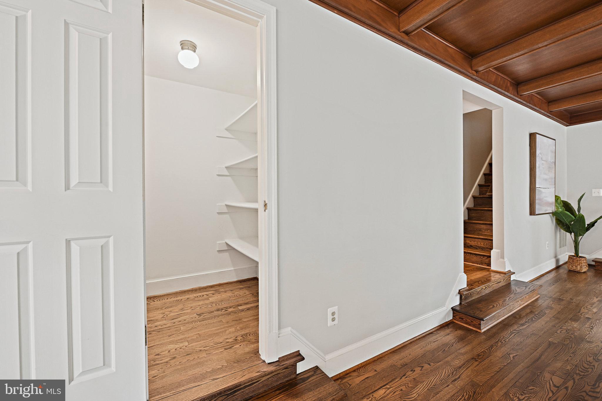 HIGHVIEW THREE - Residential