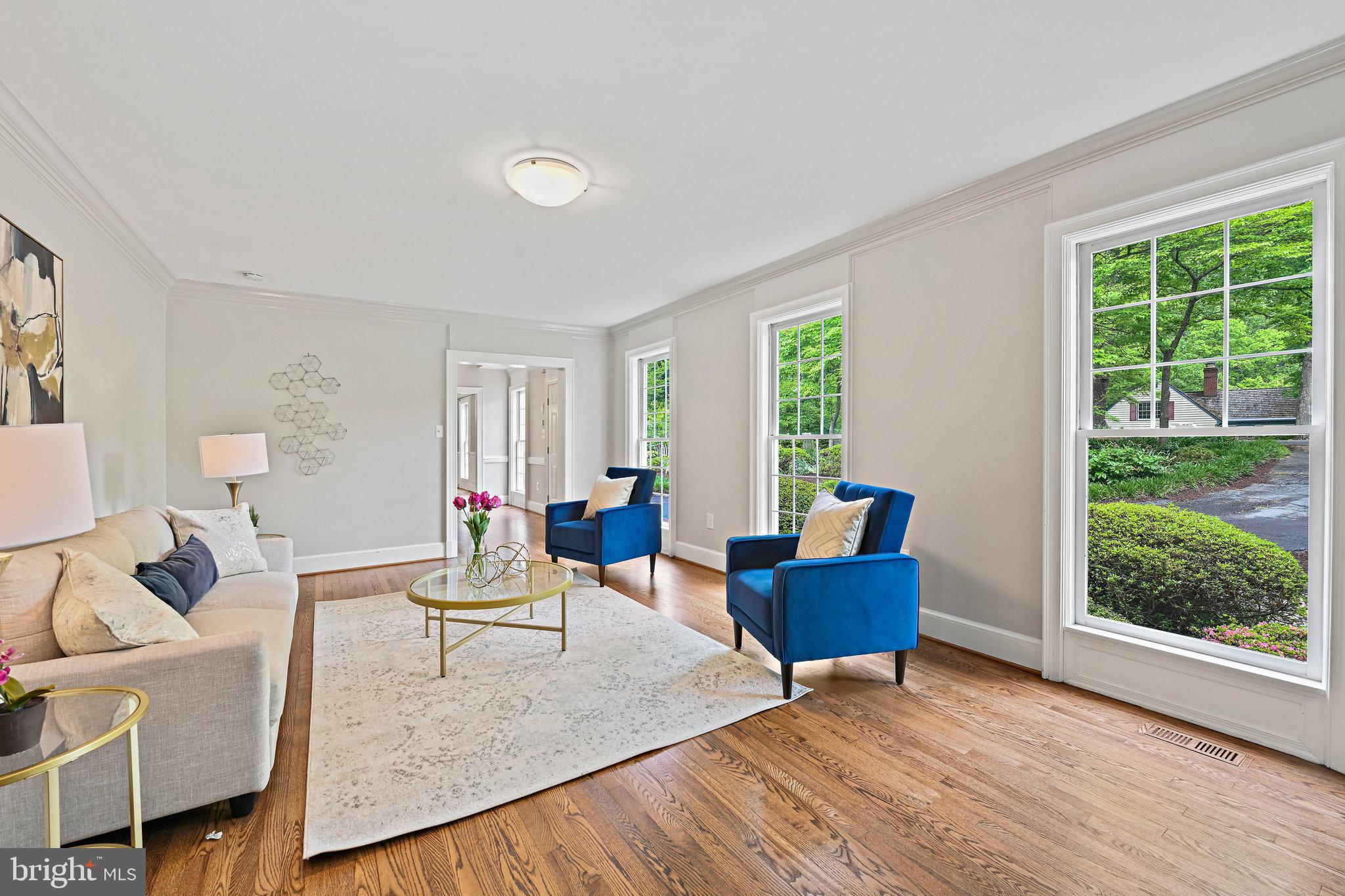 HIGHVIEW THREE - Residential