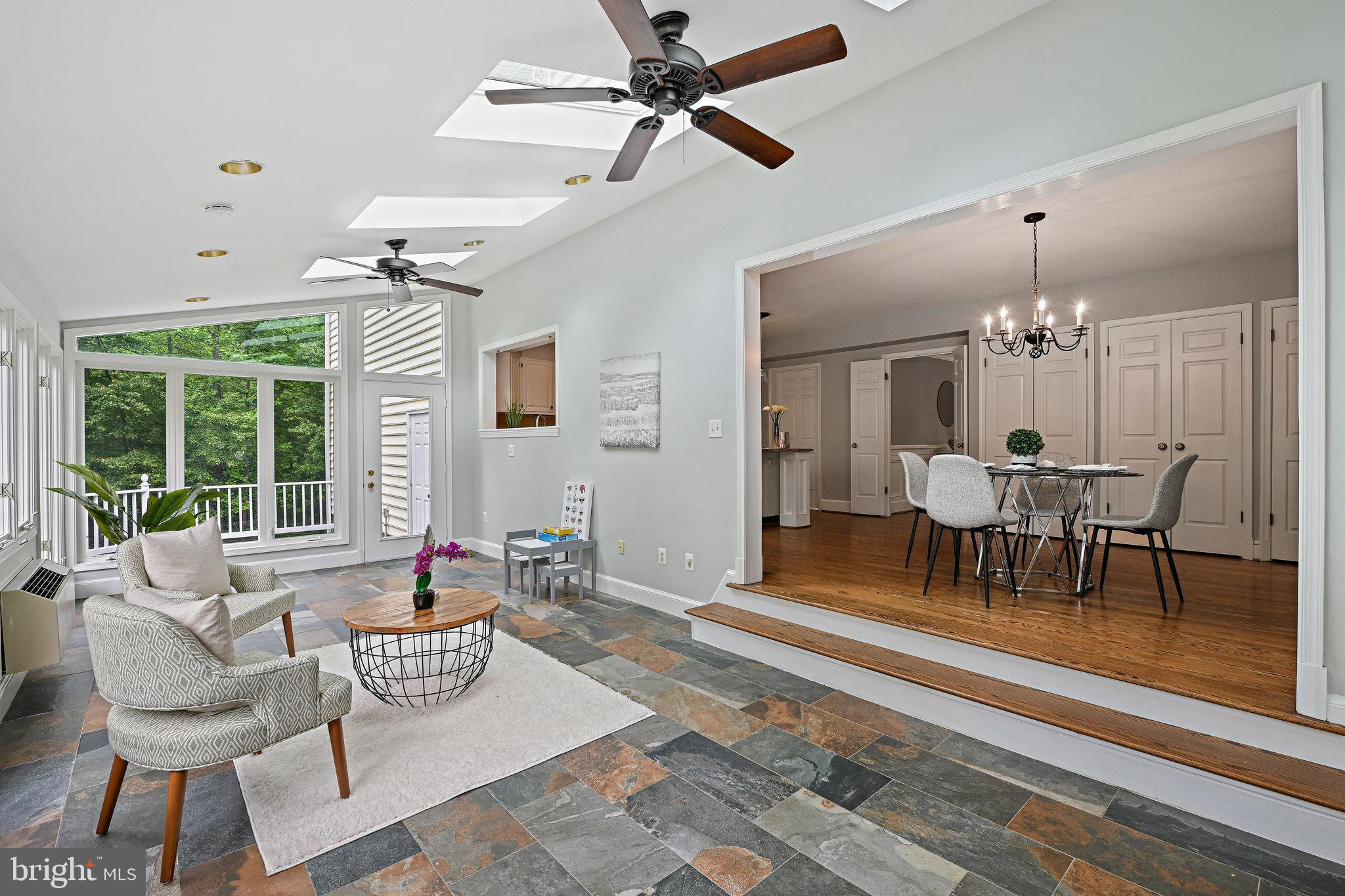 HIGHVIEW THREE - Residential