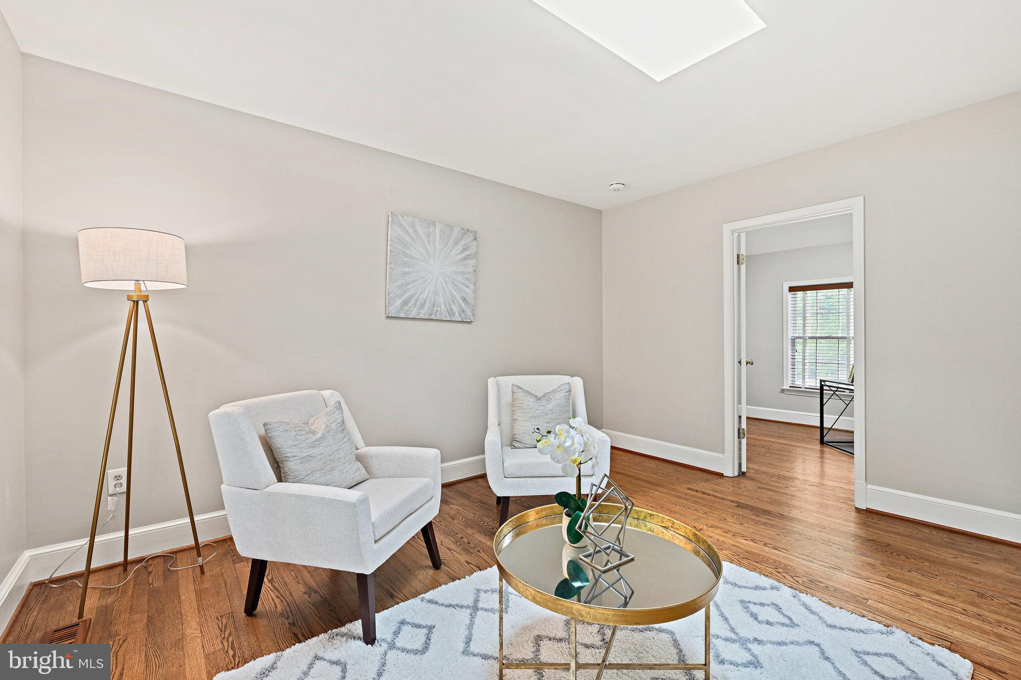 HIGHVIEW THREE - Residential