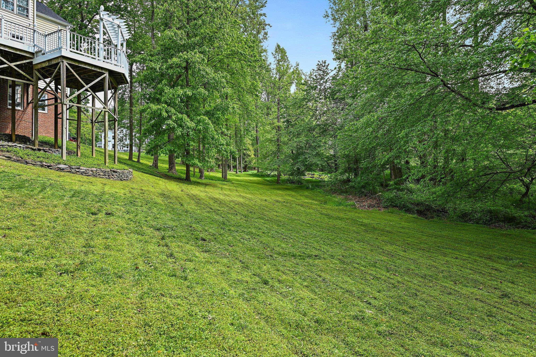 HIGHVIEW THREE - Residential