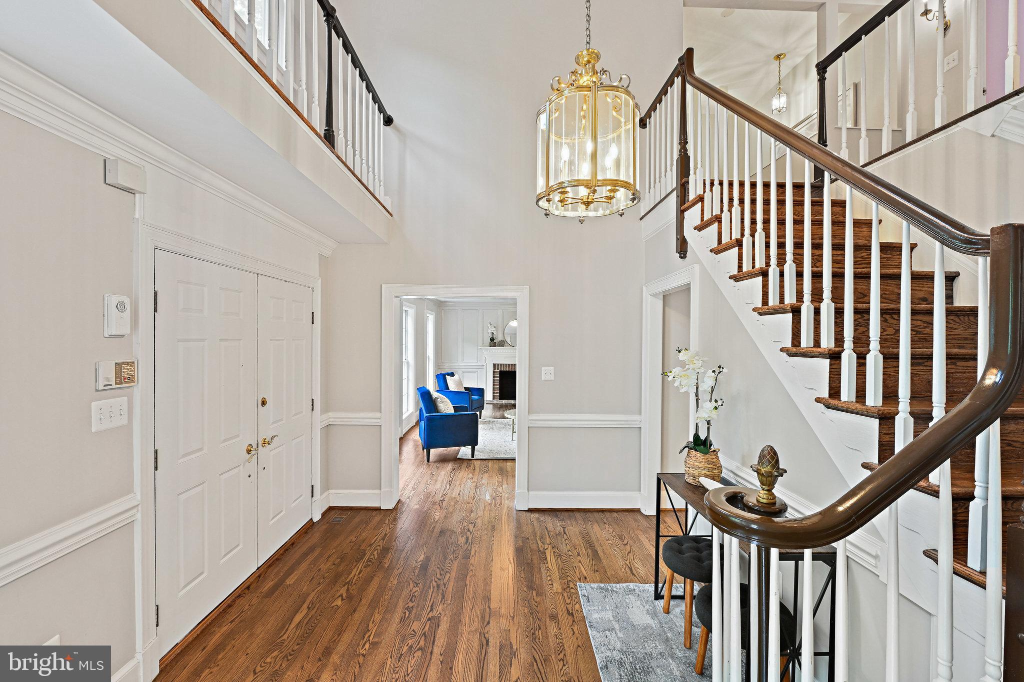 HIGHVIEW THREE - Residential