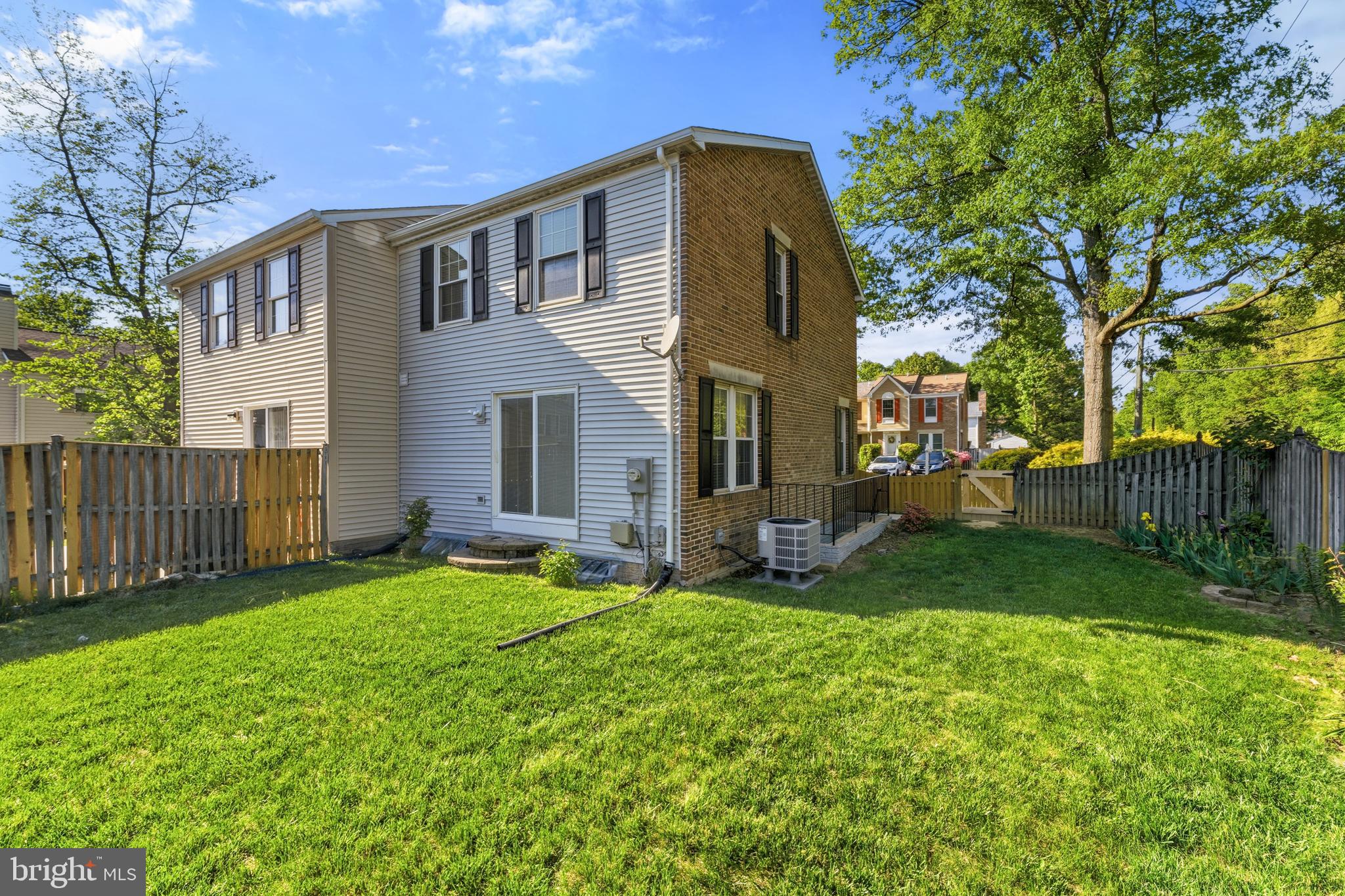 INDIAN CREEK VILLAGE - Residential