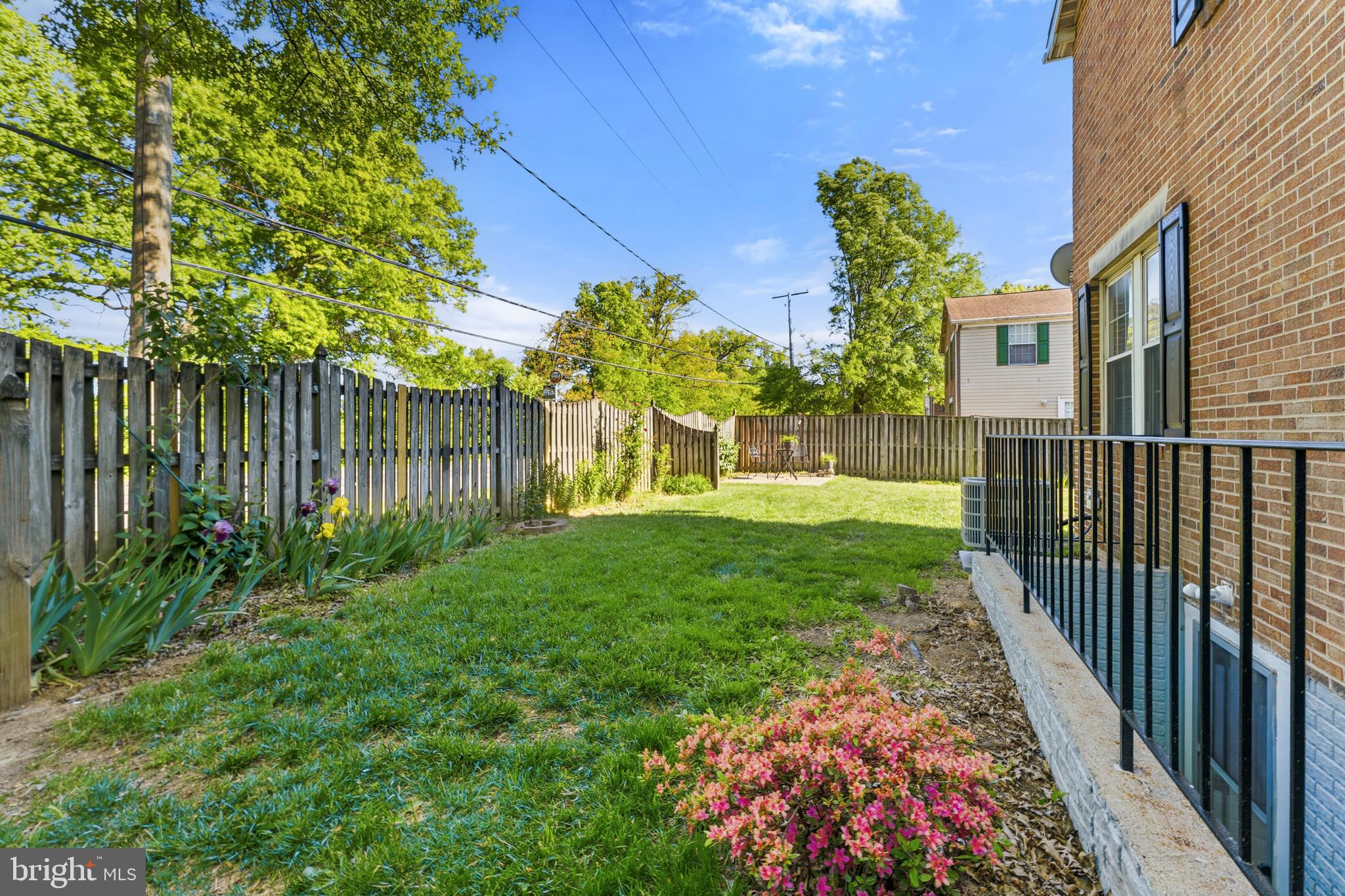 INDIAN CREEK VILLAGE - Residential