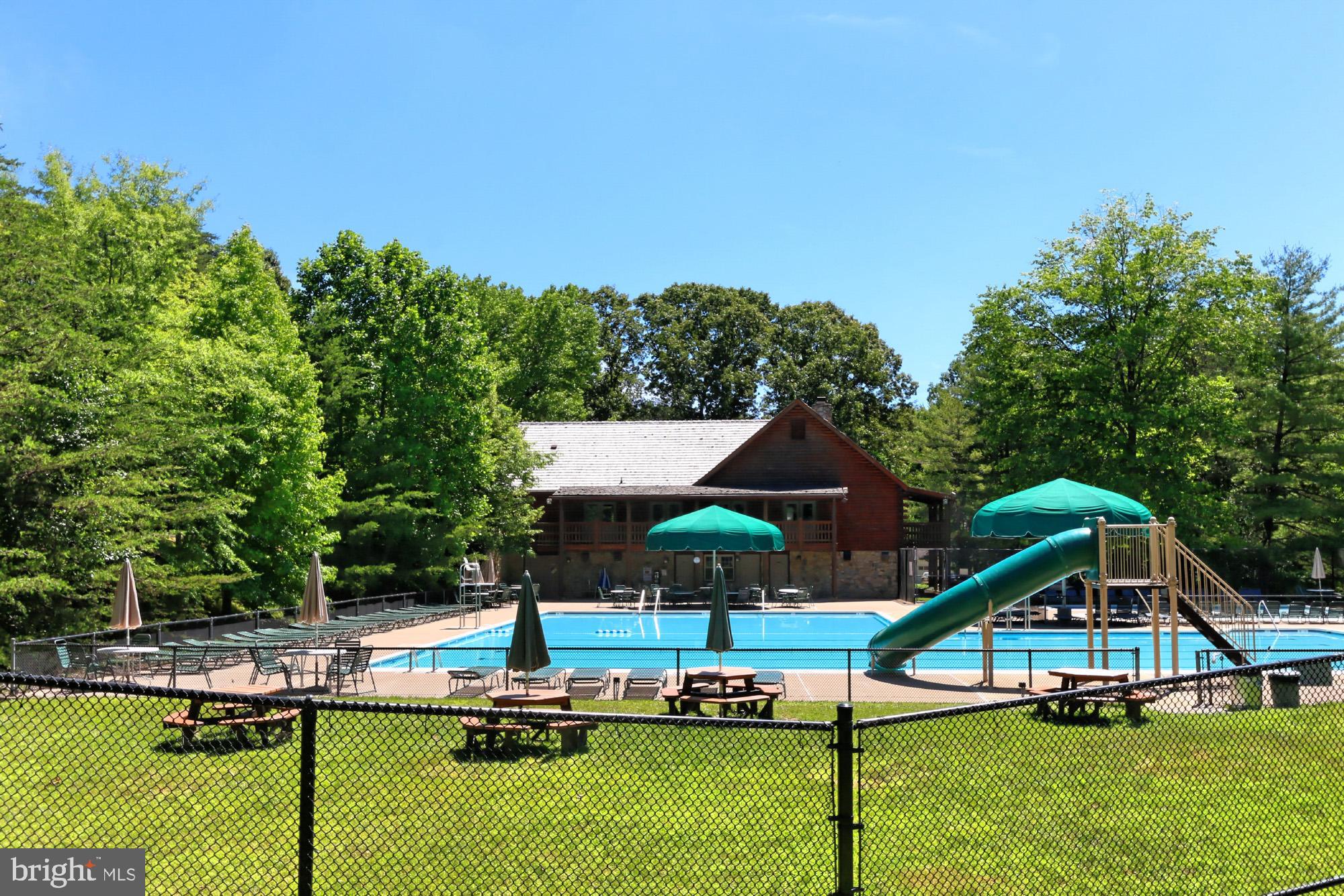 9825 WOLCOTT DRIVE