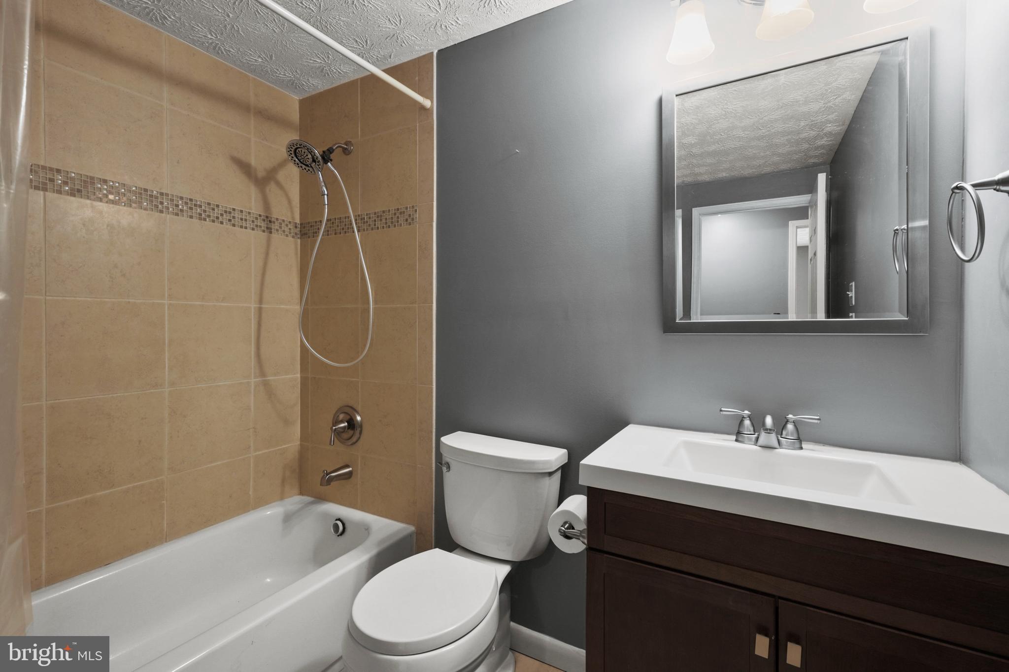 PARLIAMENT RIDGE - Residential