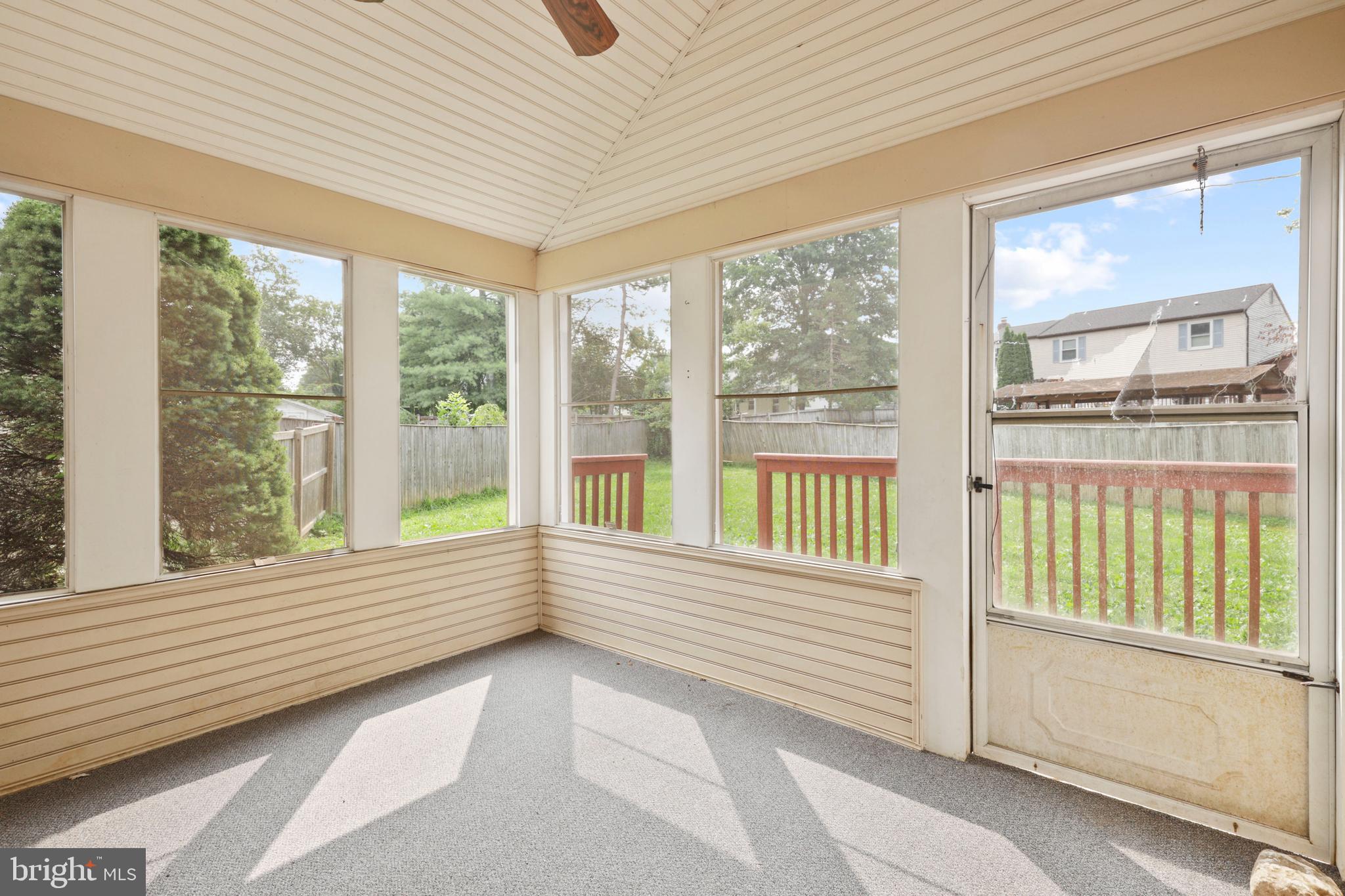 PARLIAMENT RIDGE - Residential