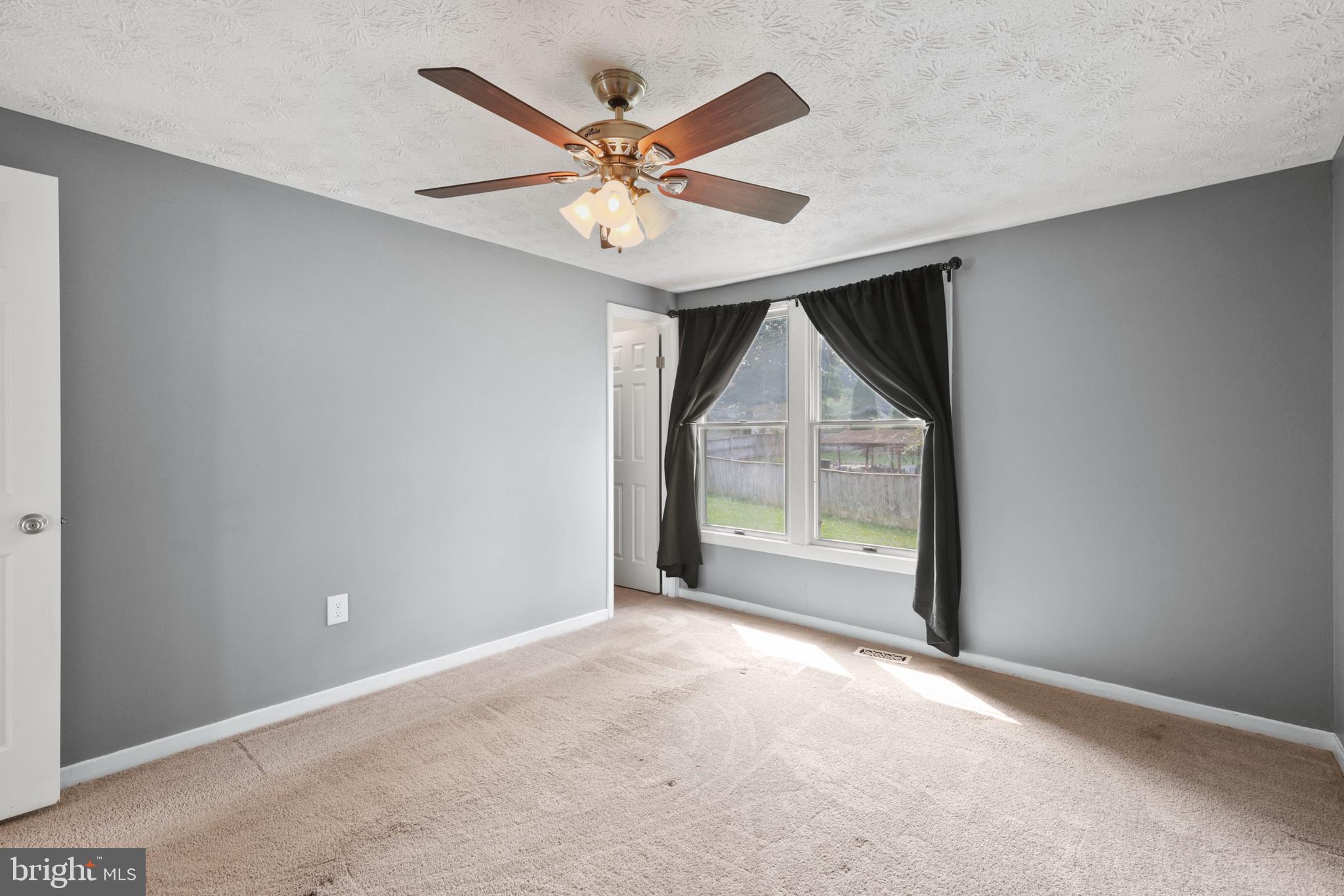 PARLIAMENT RIDGE - Residential