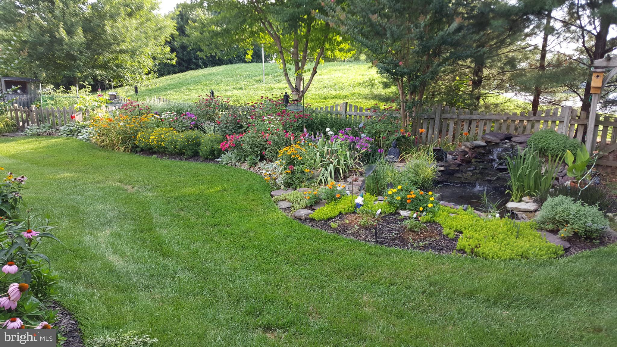 ASHBURN FARM - Residential