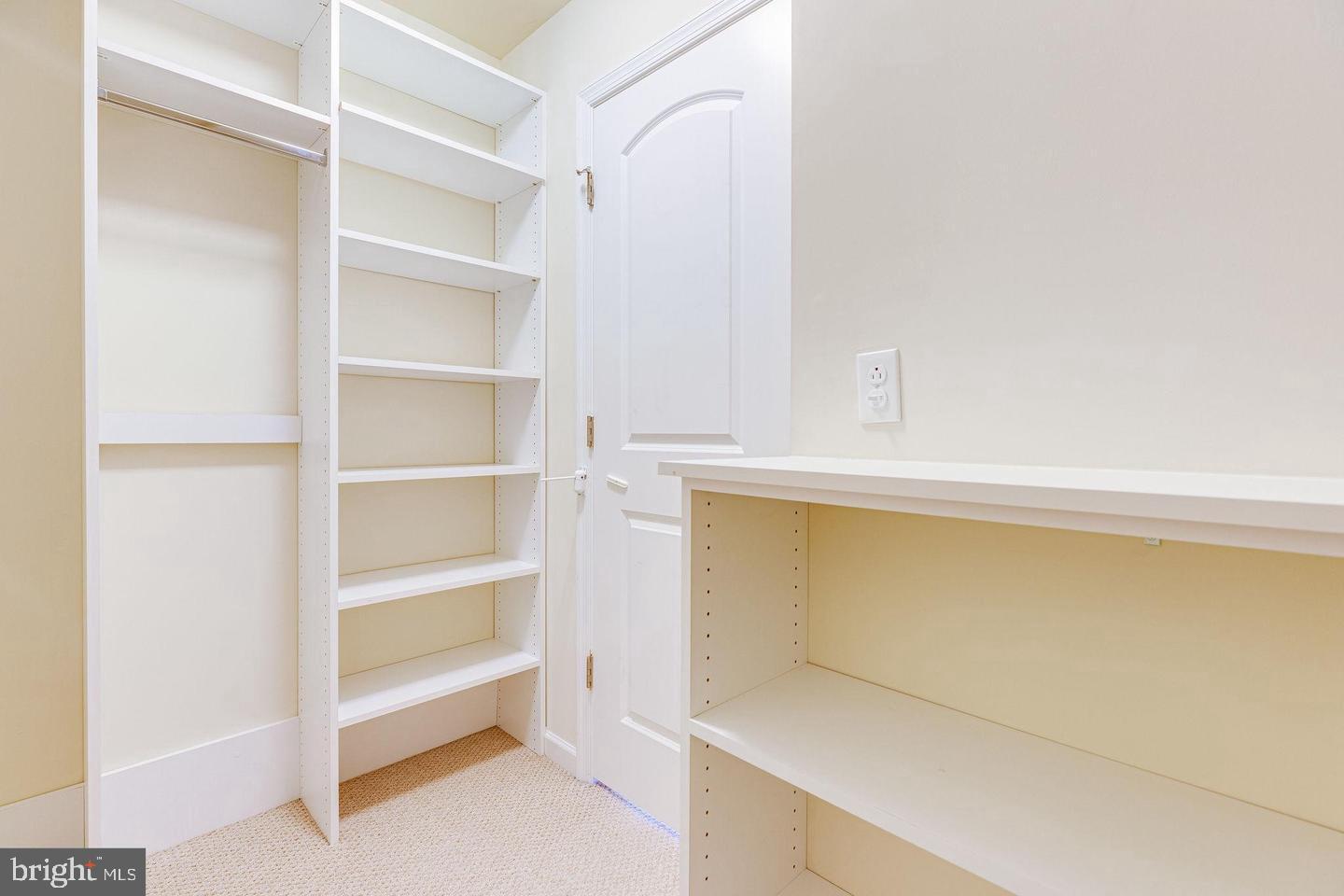 EAST GATE - Residential Lease