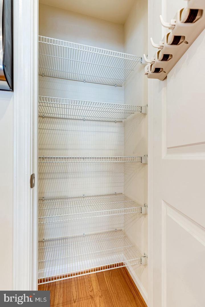 EAST GATE - Residential Lease