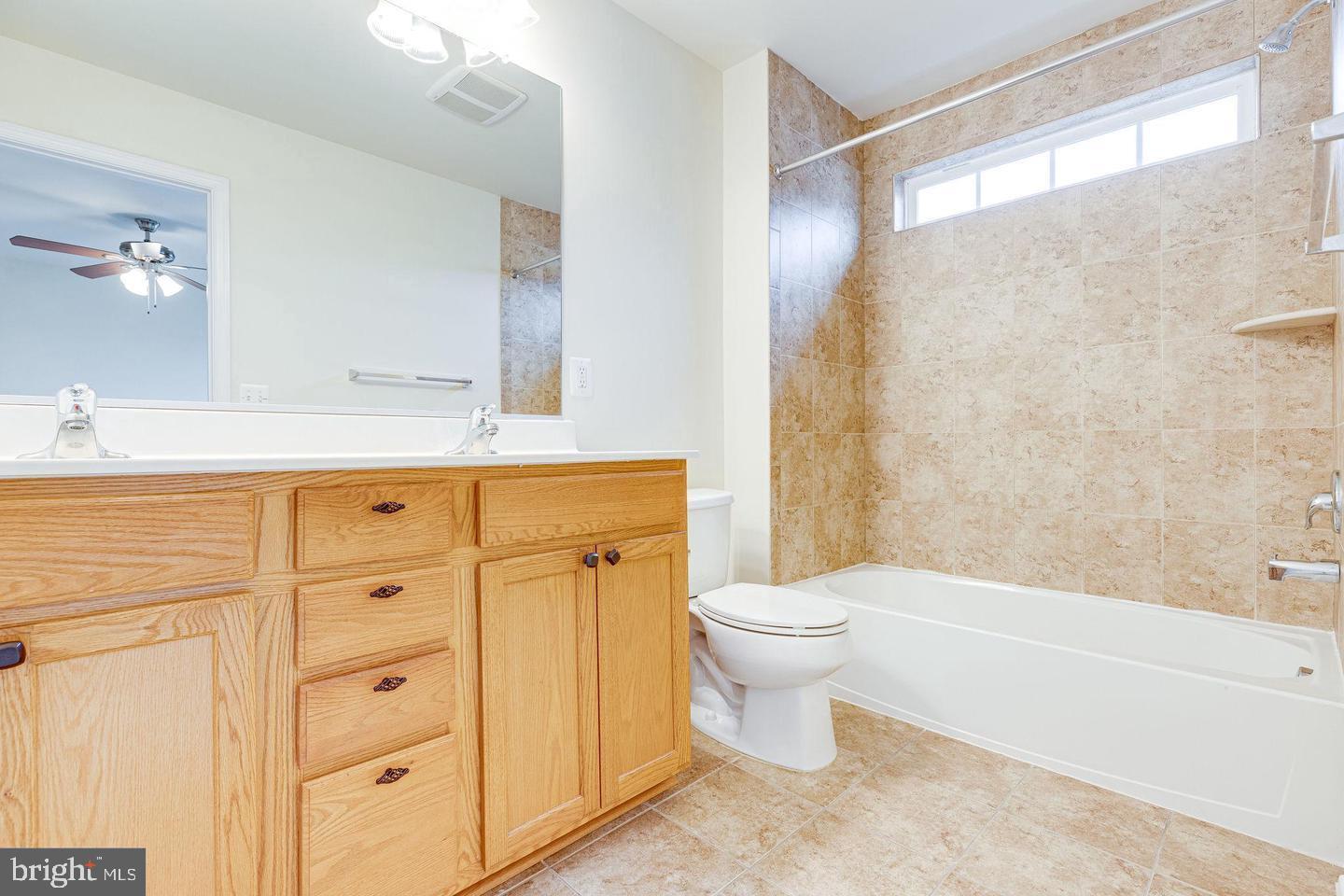 EAST GATE - Residential Lease