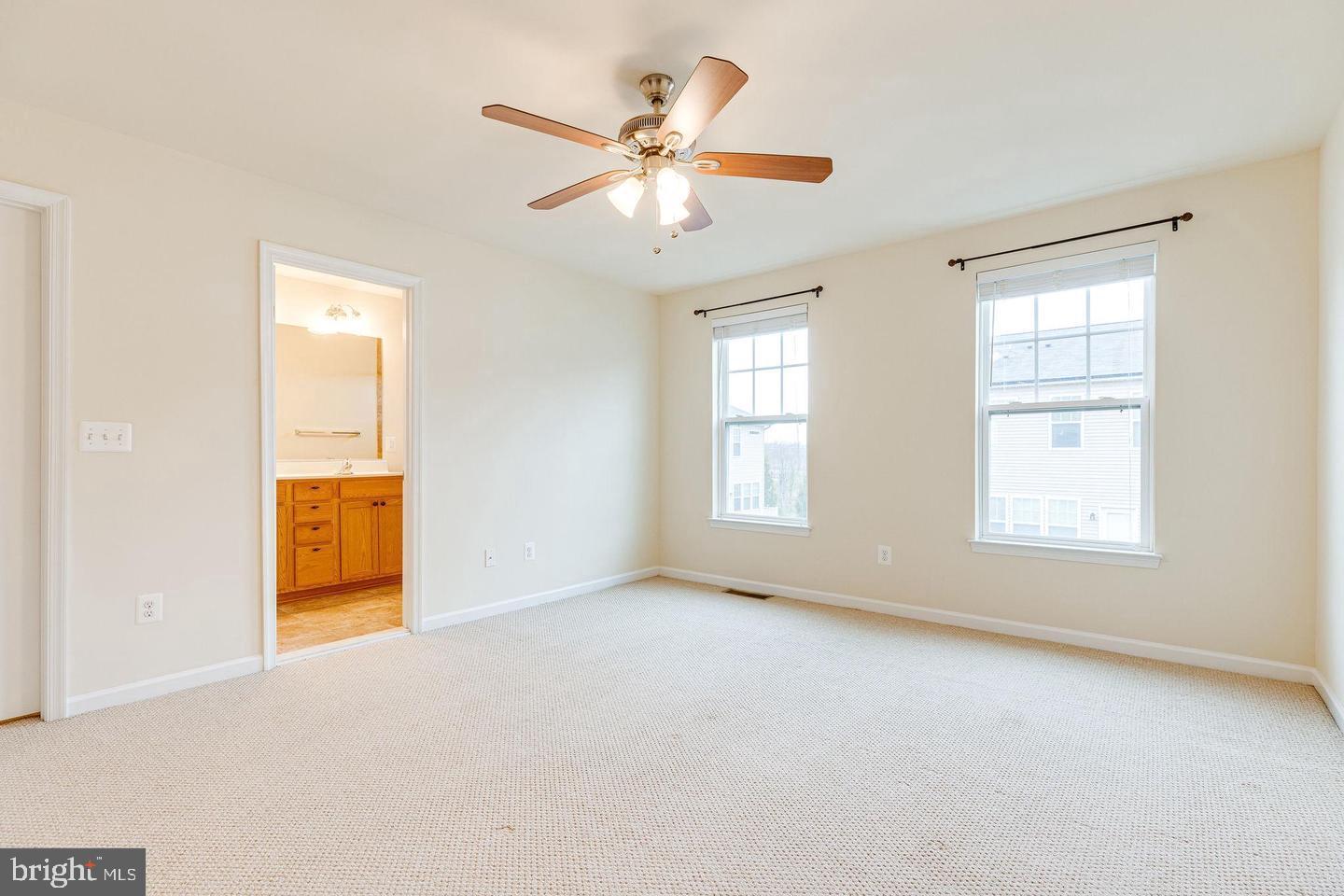 EAST GATE - Residential Lease