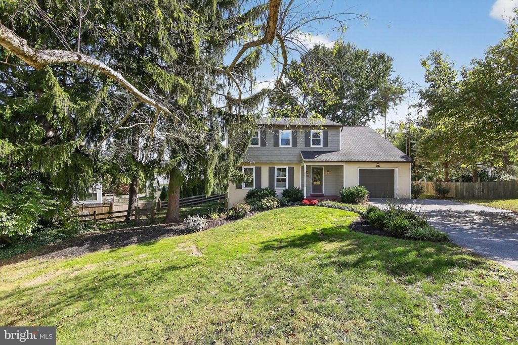 Photo of 204 Ford Circle, WEST CHESTER, PA 19380 (MLS # PACT2111048)