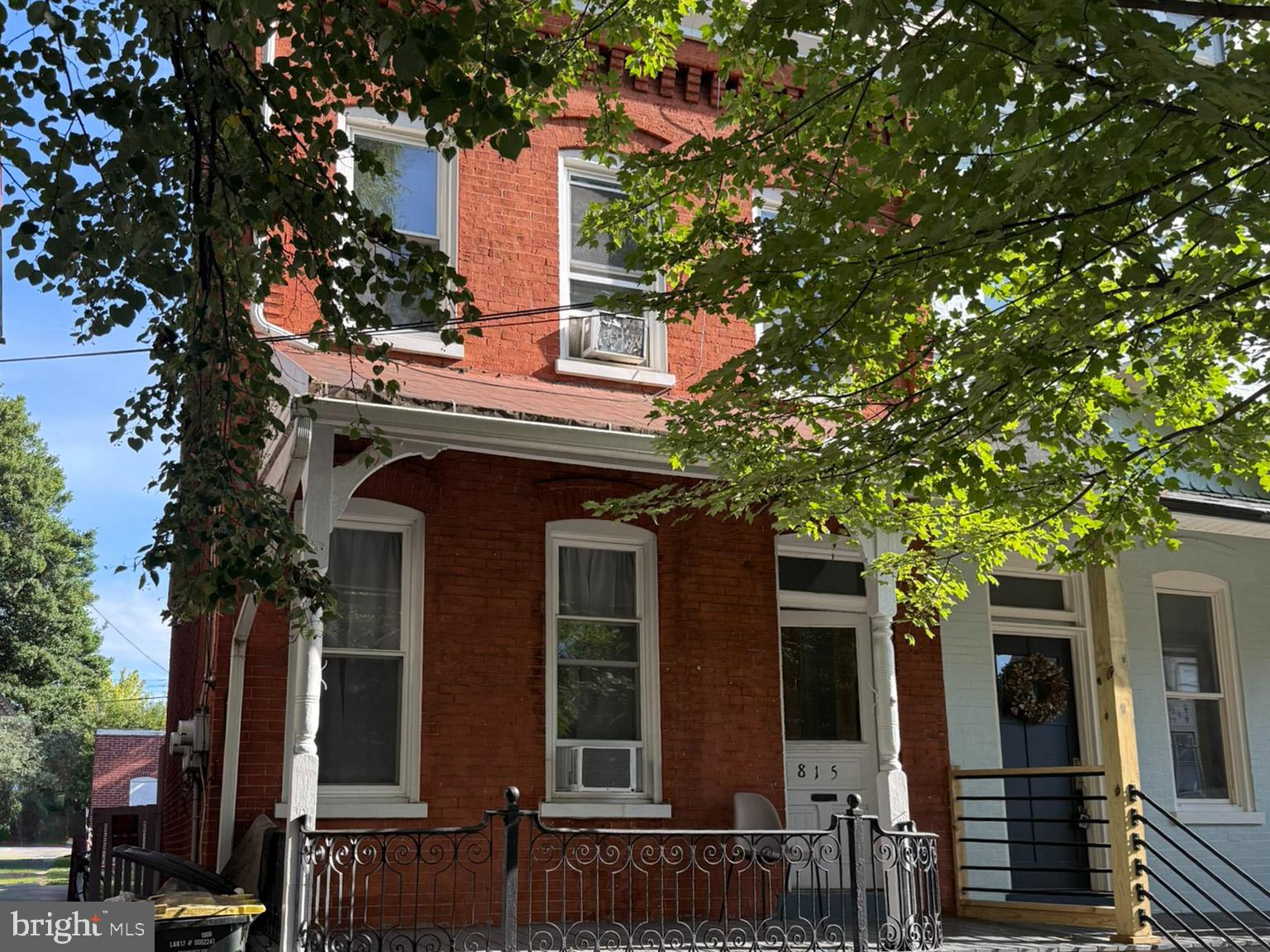 Well situated 2 Unit! Great invesetment opportunity in West End Lancaster. Features a New Gas Furance, Garage/Carport for 2 Vehicles. Longterm, responsibile tenants. Excellent paying tenants. Parking and garage entry from alley in Rear.