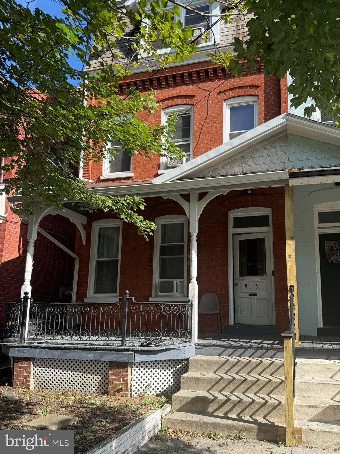 815 COLUMBIA AVENUE