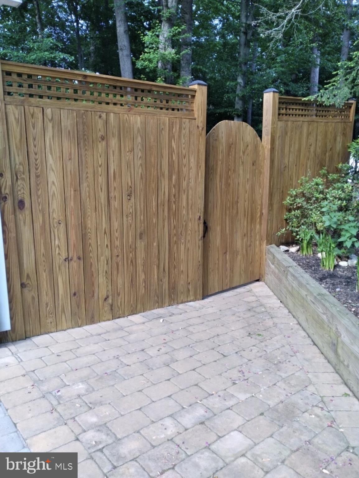 SARATOGA - Residential Lease