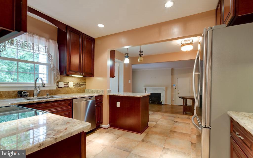 SARATOGA - Residential Lease