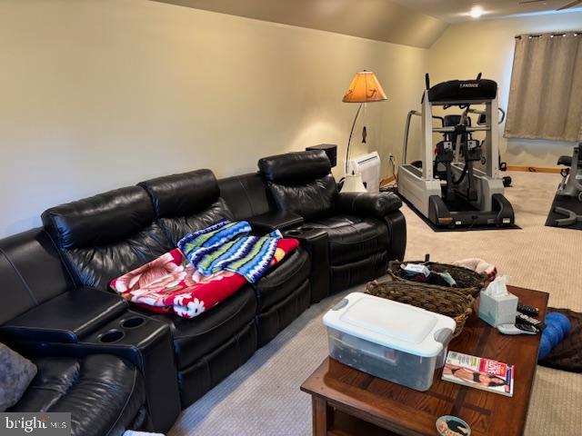 MOUNTAIN LAKE RETREAT - Residential