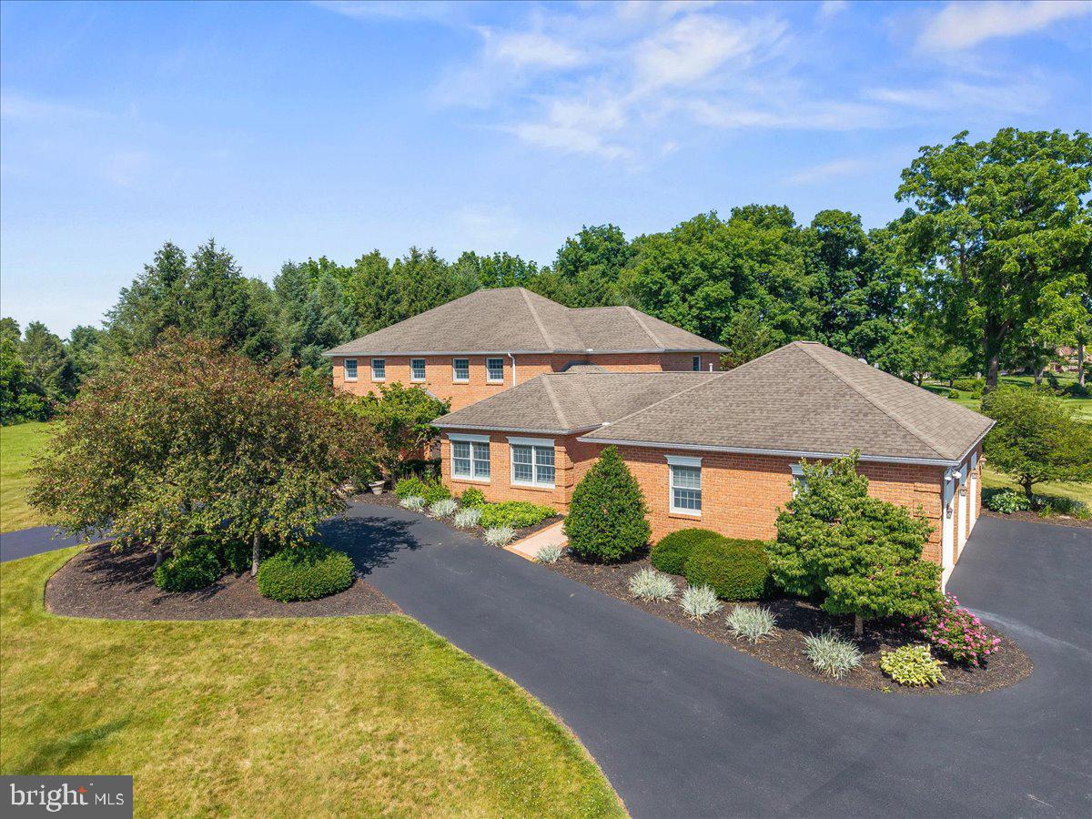 125 On The Green Dr, Lebanon, PA, 17042, USA, 4 Bedrooms Bedrooms, ,4 BathroomsBathrooms,Residential,Pending,125 On The Green Dr,PALN2026930