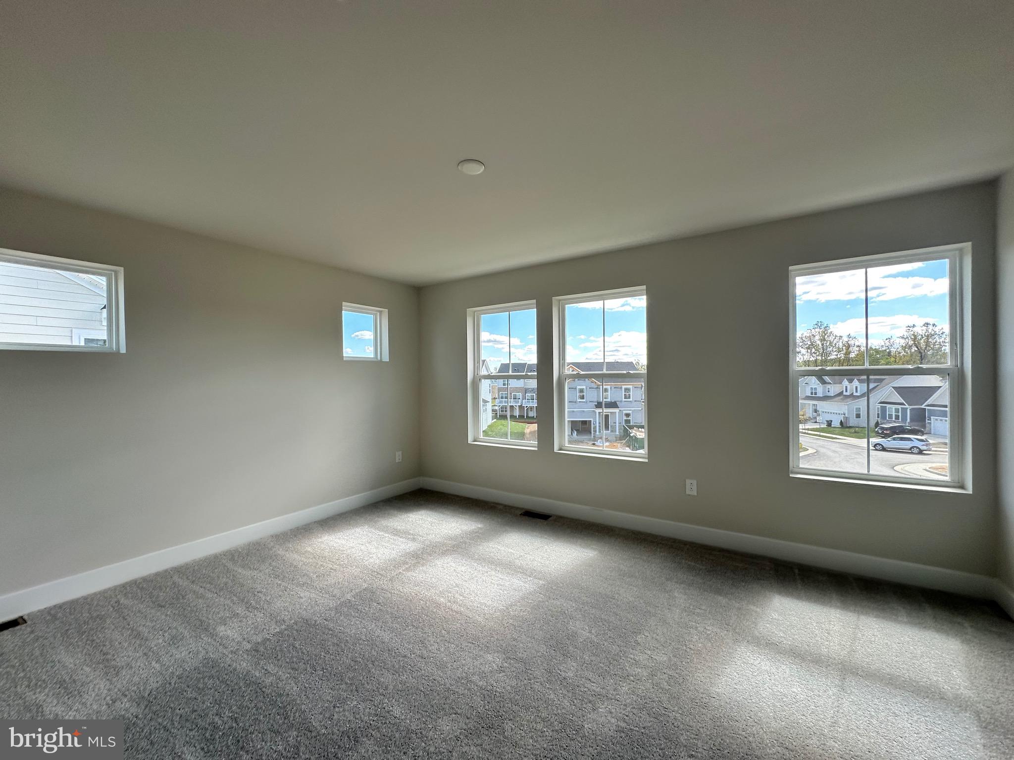 ST CHARLES - Residential