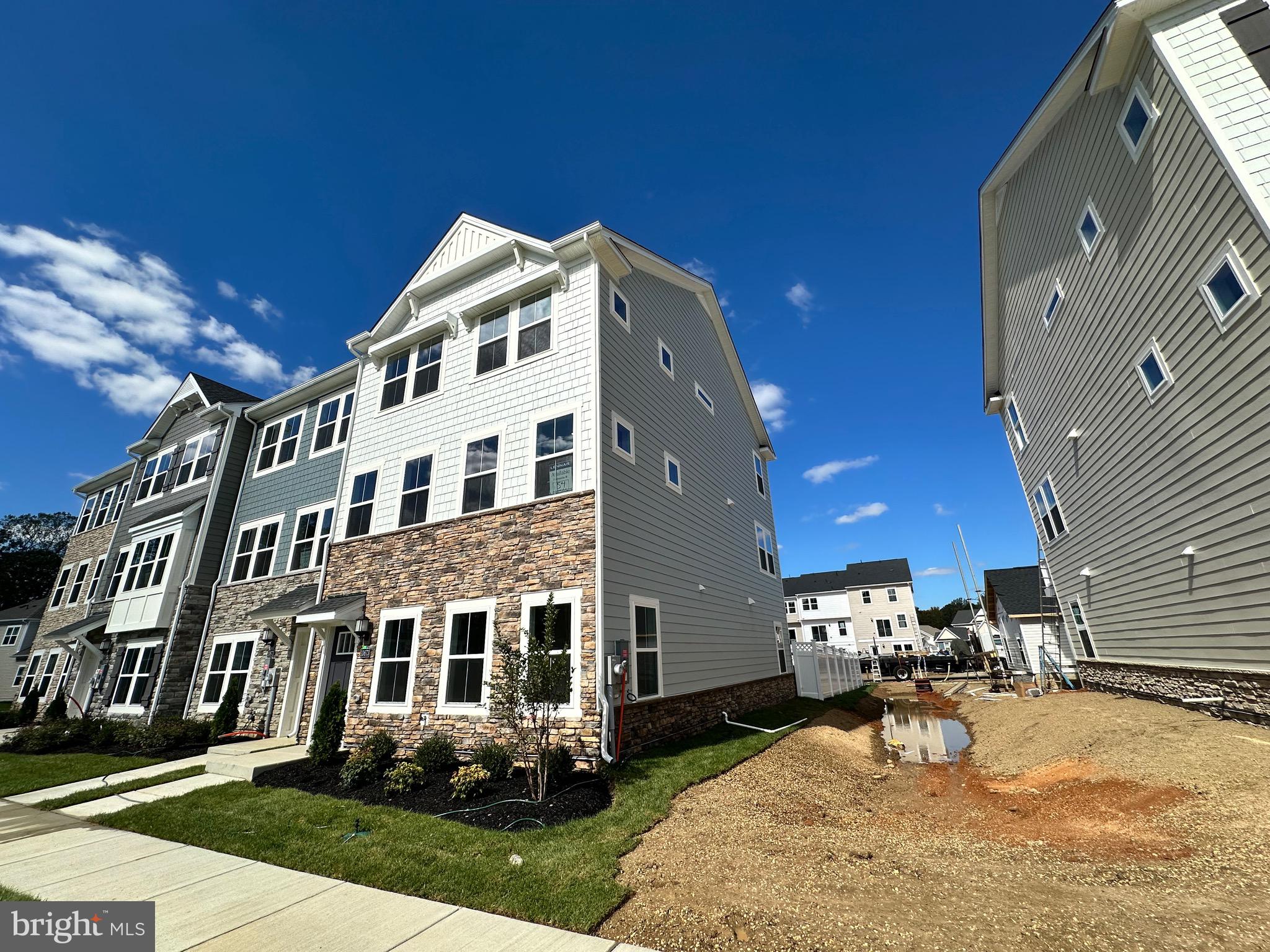 ST CHARLES - Residential