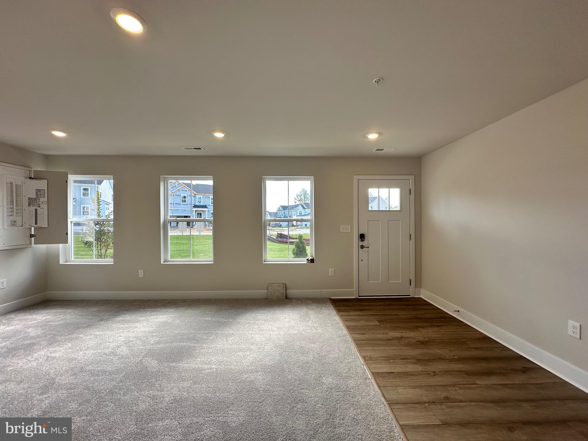 ST CHARLES - Residential