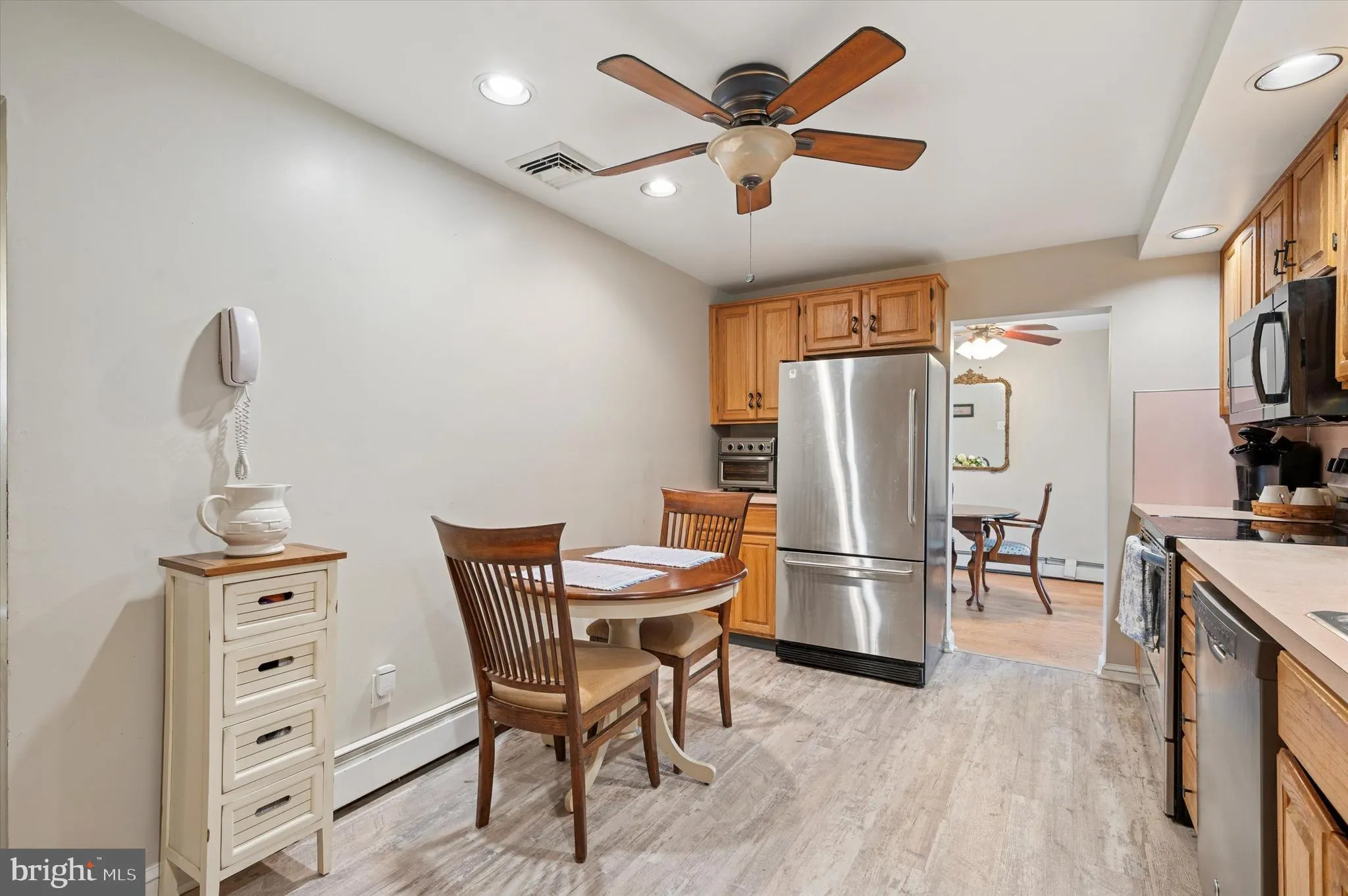 Broomall, Pennsylvania 19008, United States, 3 Bedrooms Bedrooms, ,1 BathroomBathrooms,Residential,Coming Soon,100080