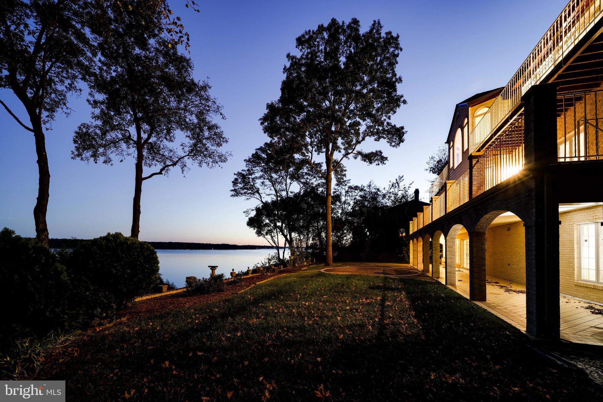 BELLE RIVE - Residential