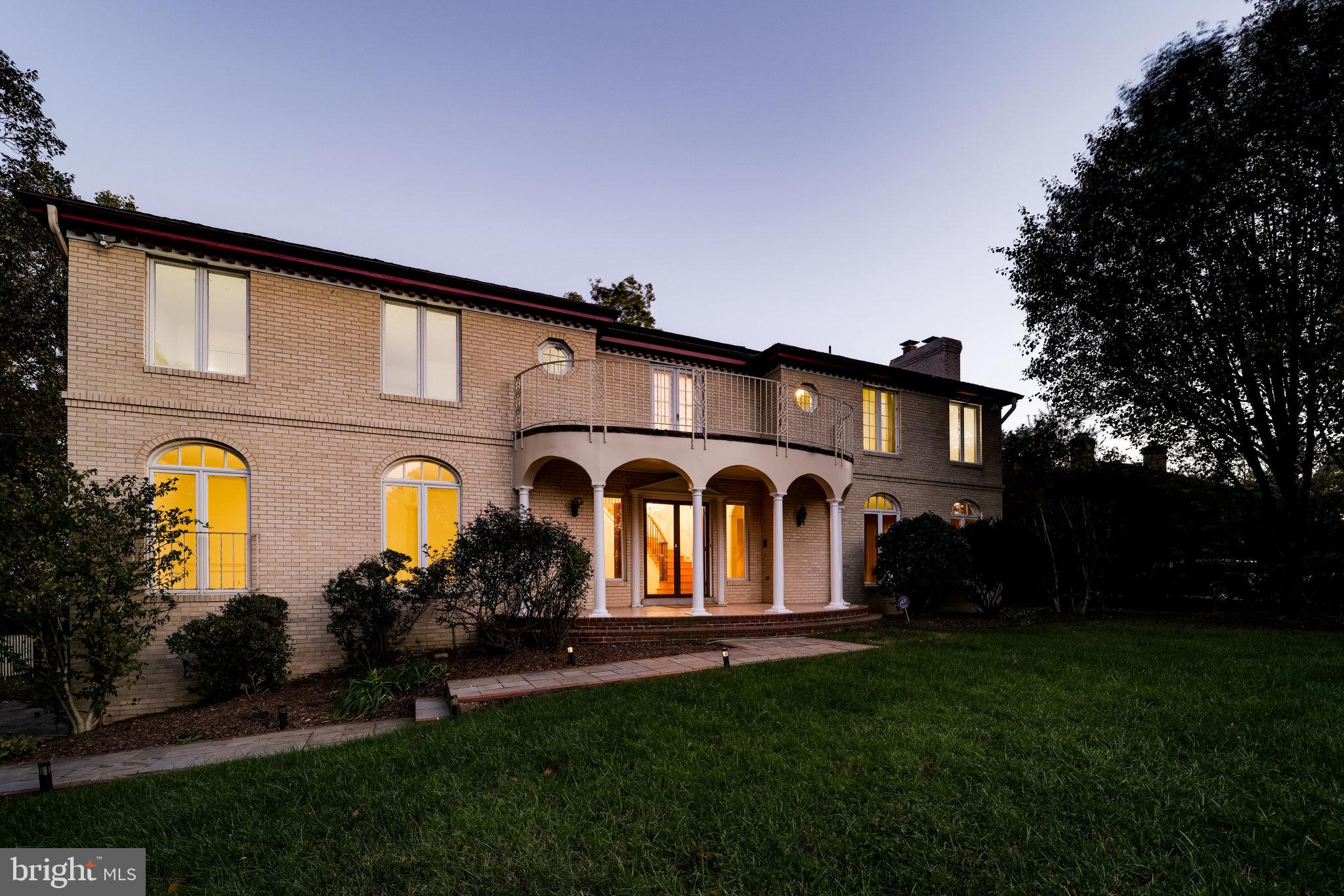 BELLE RIVE - Residential